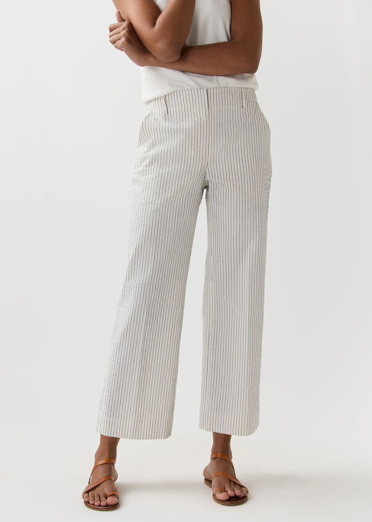 Ann Mashburn Frankie Cropped Pant - Ivory/Blue Crinkled Stripe