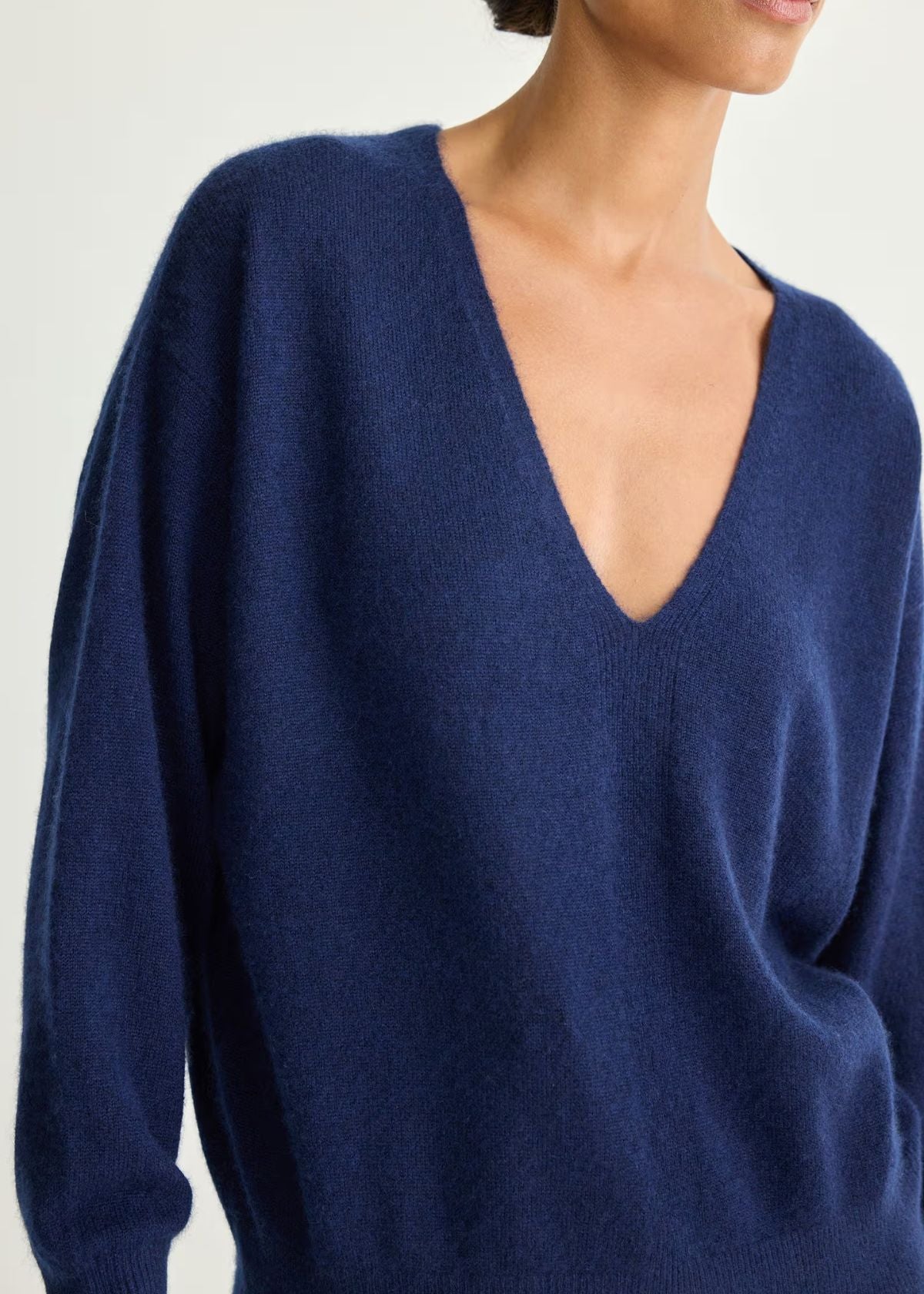 APIECE APART Softest Silk Cashmere V-Neck Sweater - Eclipse