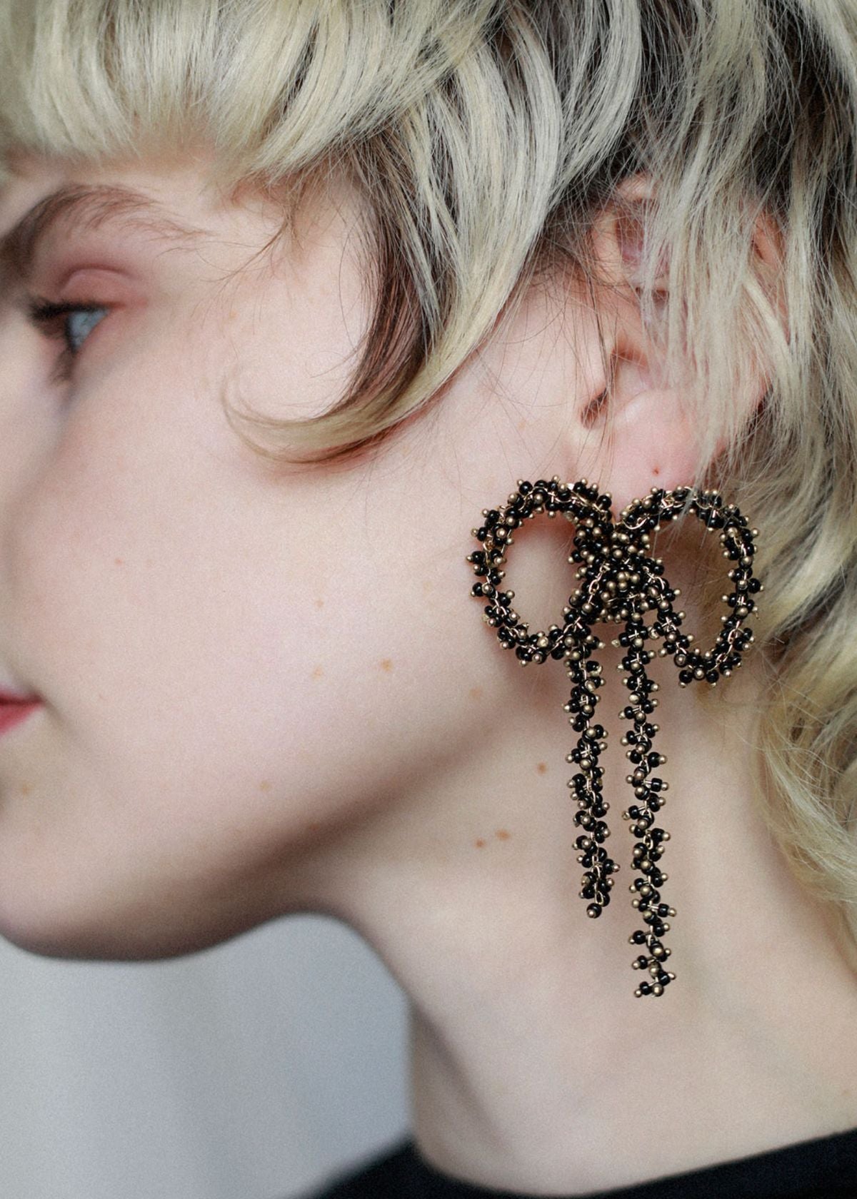 BEATRIZ PALACIOS Black Bow Earring