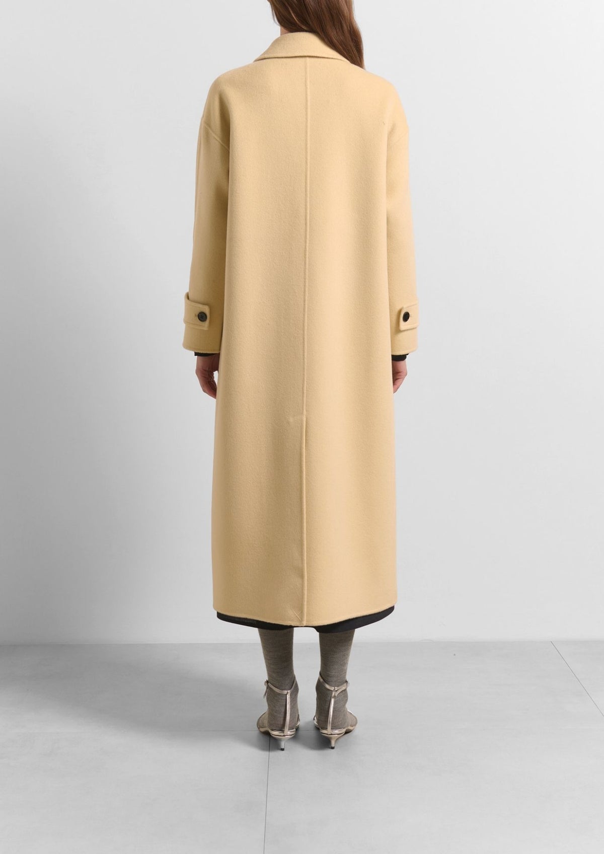 BEATRICE B. Wool Cashmere Toggle Coat - Off White