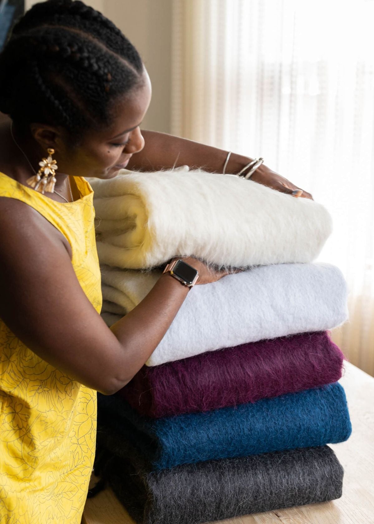 DOVE & DONKEY Woolly Mammoth Throw - Cloud