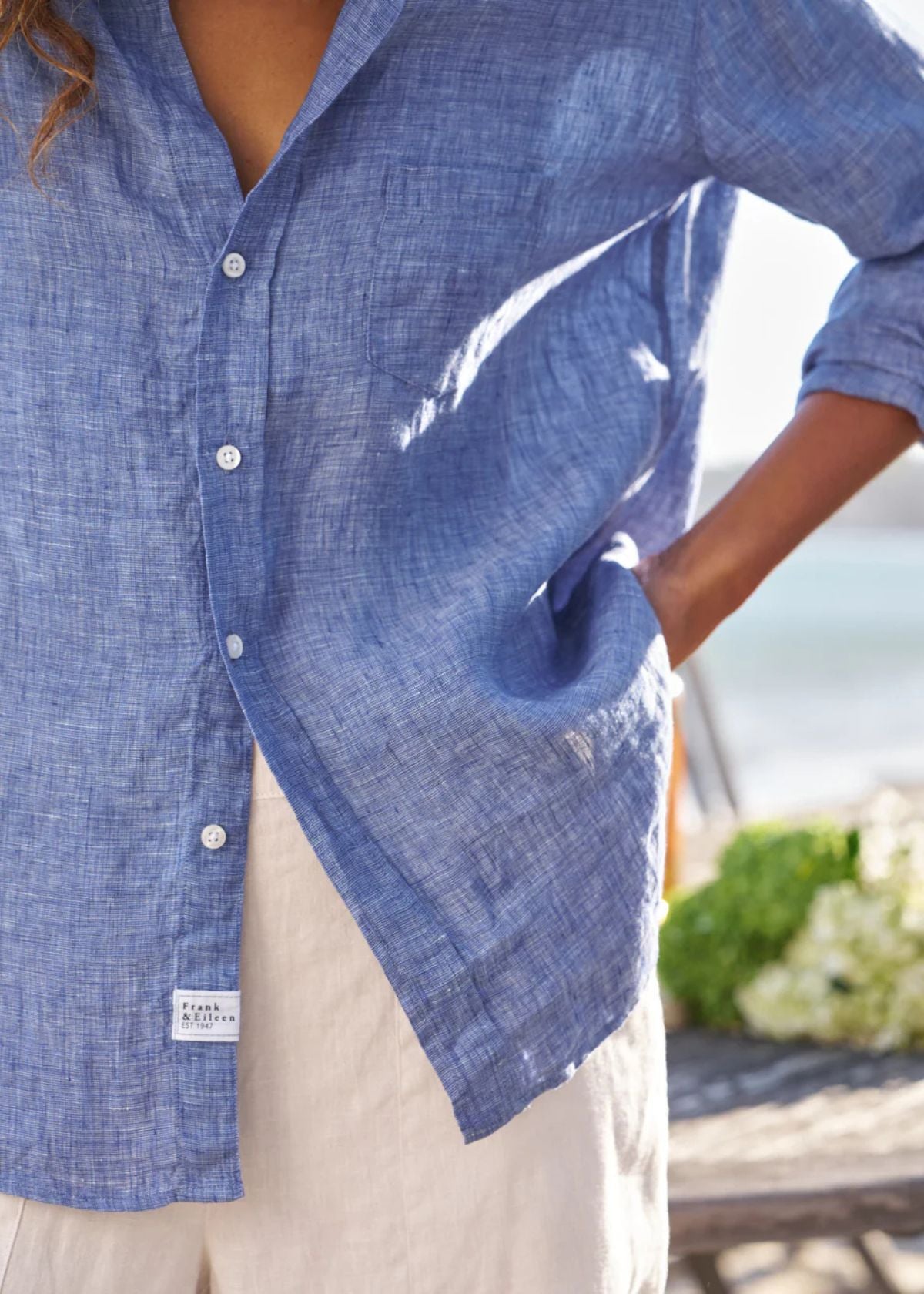 FRANK & EILEEN Eileen Relaxed Button Up Top - Navy Linen