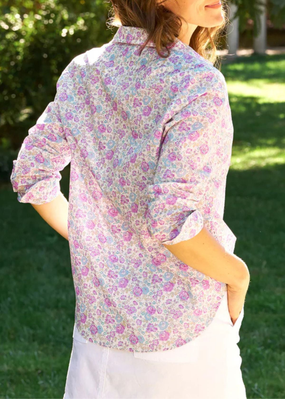 FRANK & EILEEN Eileen Top - Blue Pink Floral