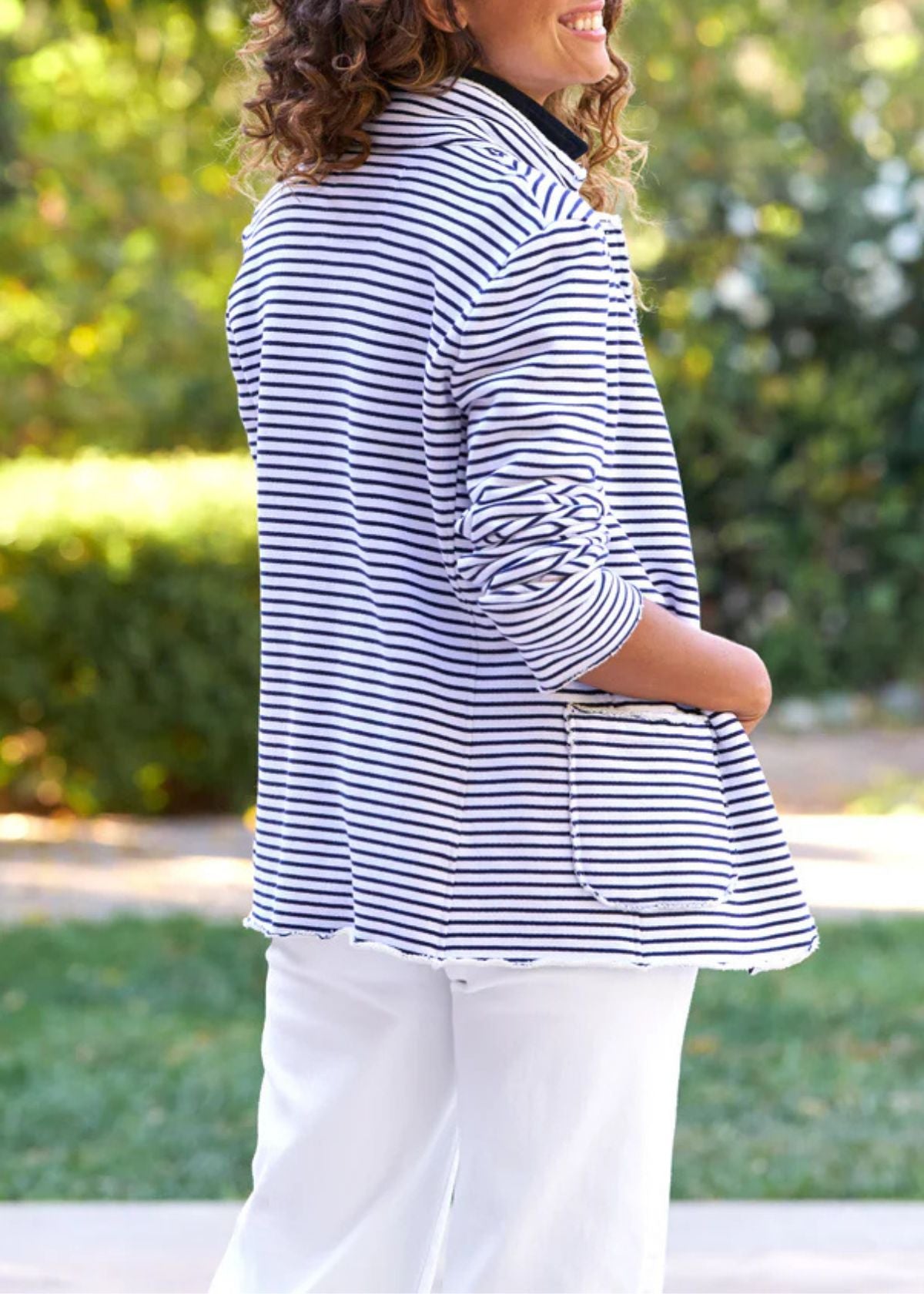 FRANK & EILEEN Dublin Knit Blazer - White and British Royal Navy