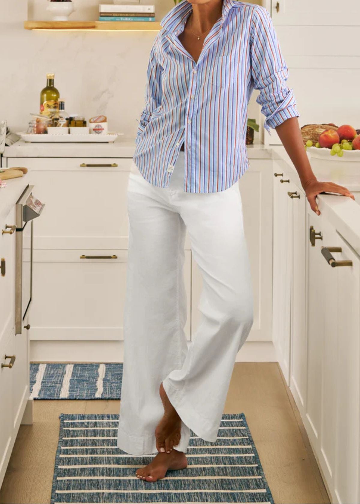 FRANK & EILEEN Barry Tailored Top - Light Blue and Red Stripe