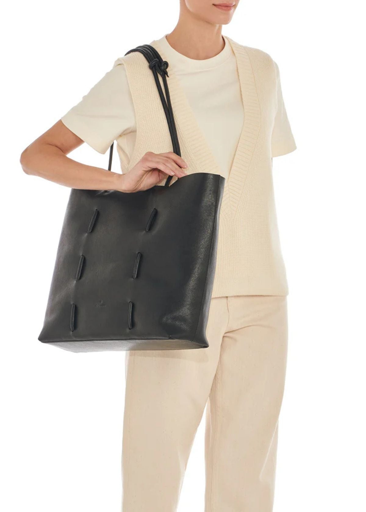 IL BISONTE Snodo Tote Handbag - Black