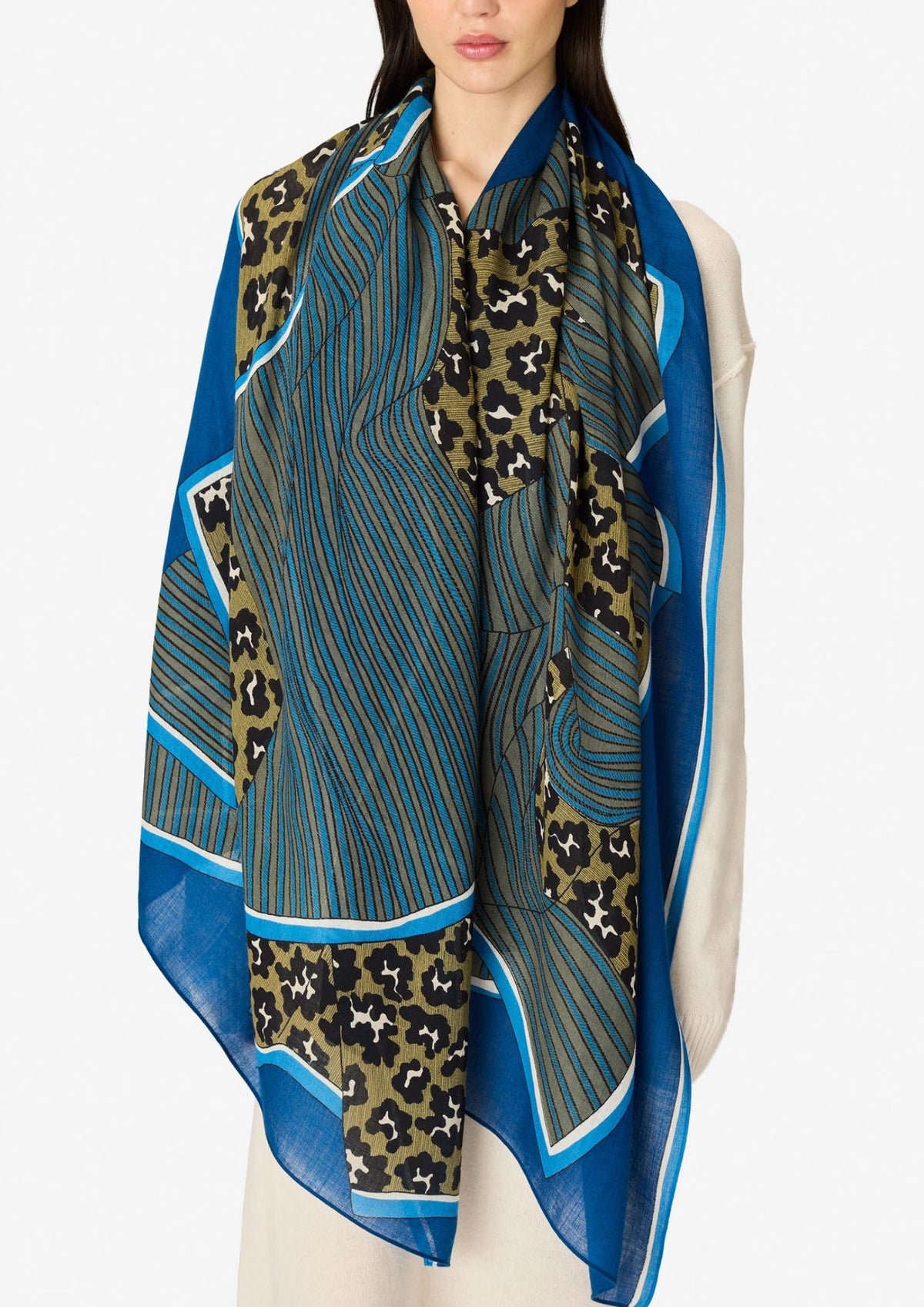 INOUI EDITIONS Lov 70 Scarf - Blue