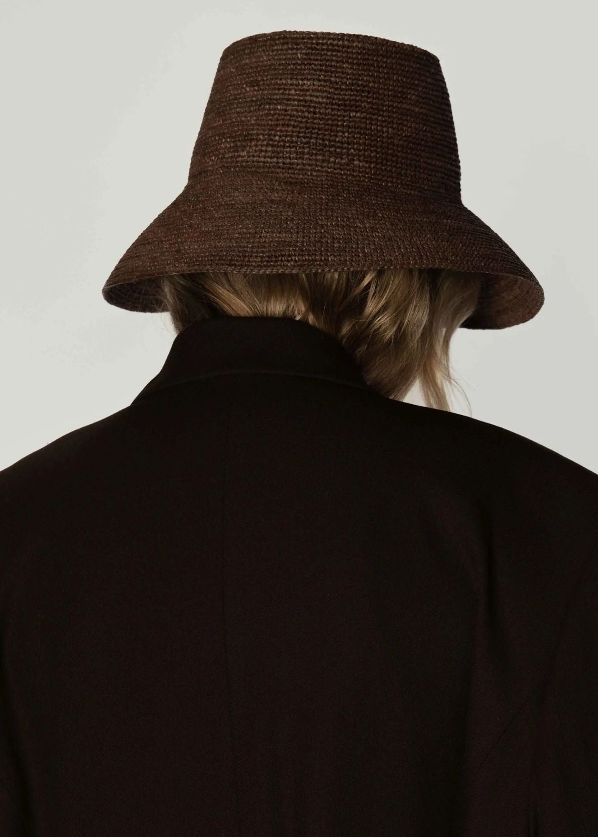 JANESSA LEONÉ Felix Hat - Dark Earth