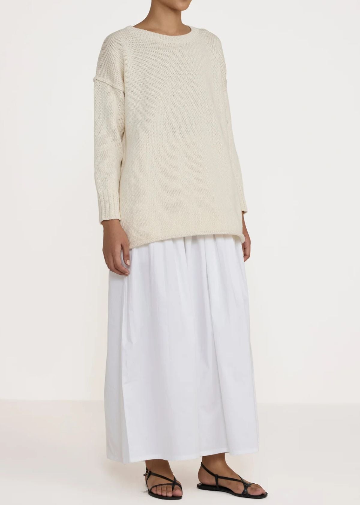 LAUDE THE LABEL Oversized Crew Neck Sweater - Ivory