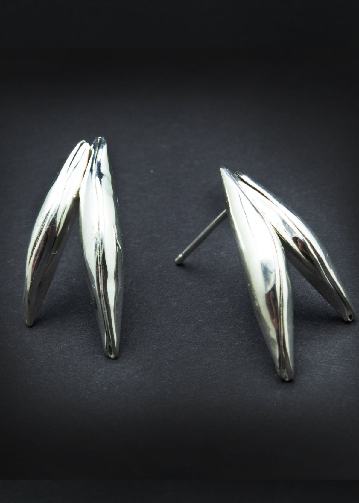 MARGARET ELLIS Double Pod Stud Earring - Sterling Silver