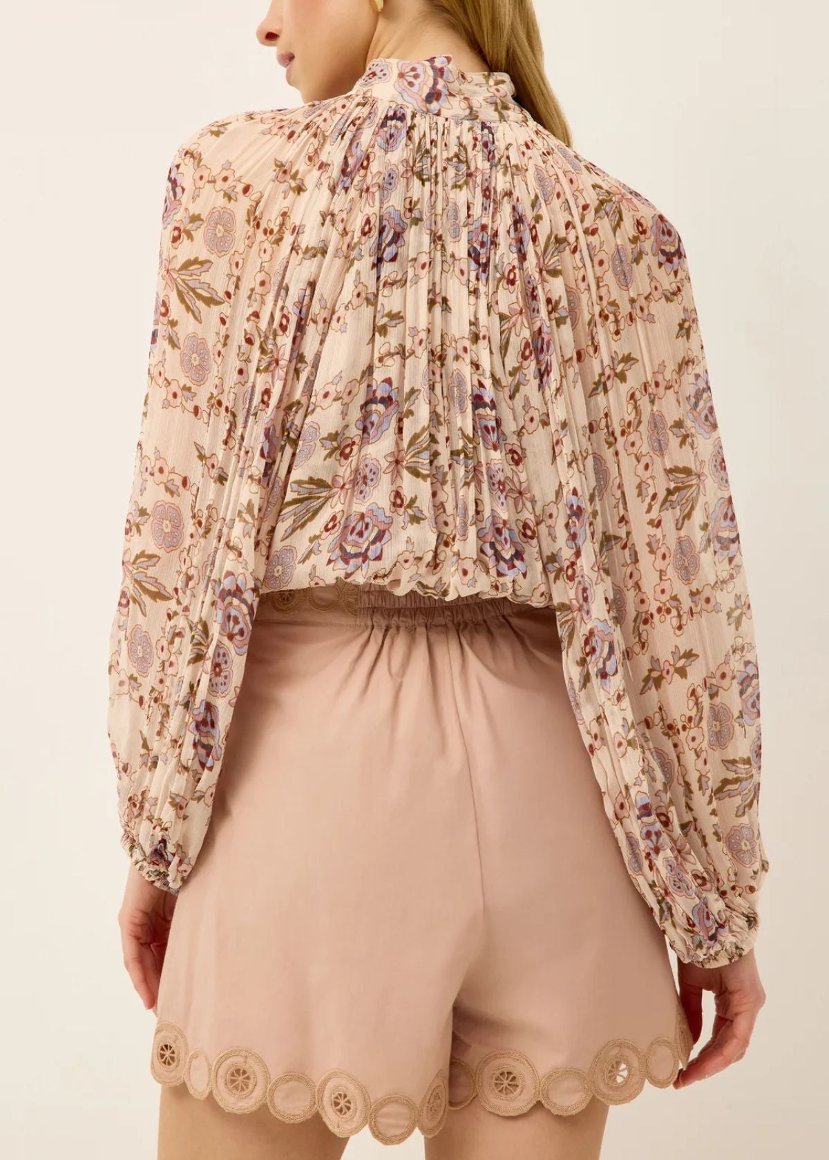MARIE OLIVER Betty Short - Stone