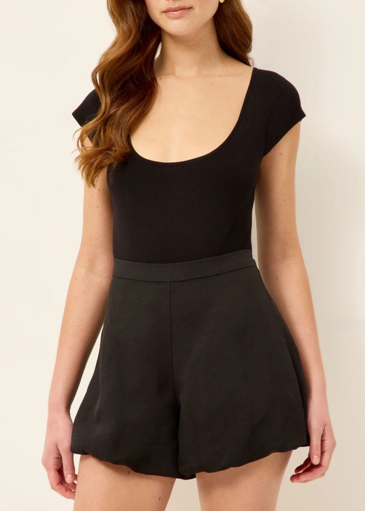 MARIE OLIVER Roxy Short - Black