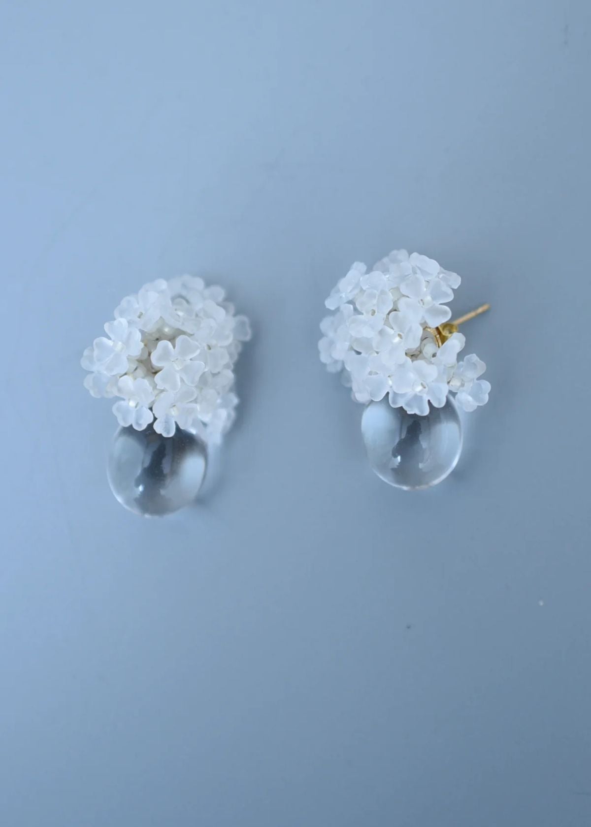MONSHIRO Ajisai Drop Earring - White
