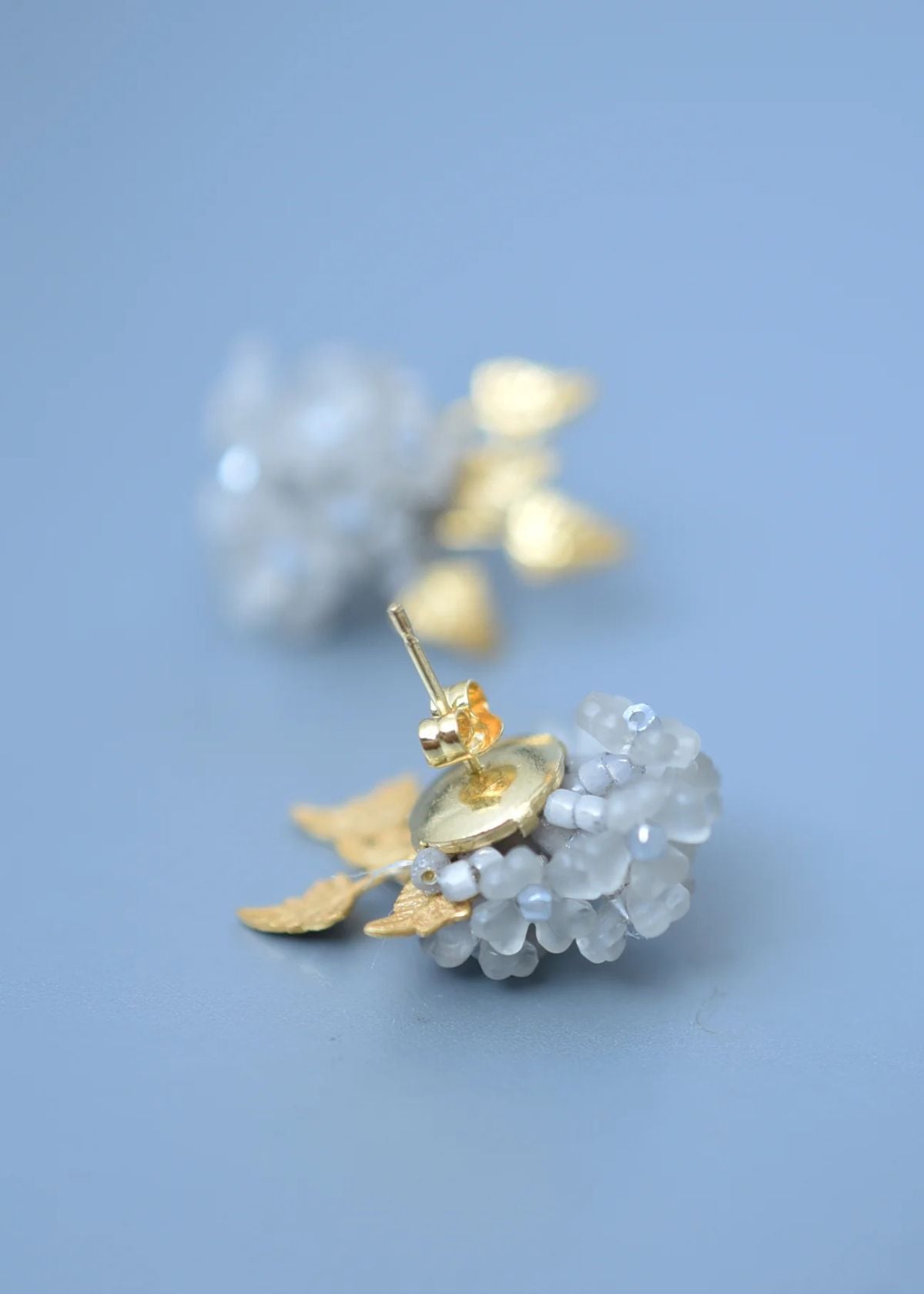 MONSHIRO Ajisai Petite Earring - Grey