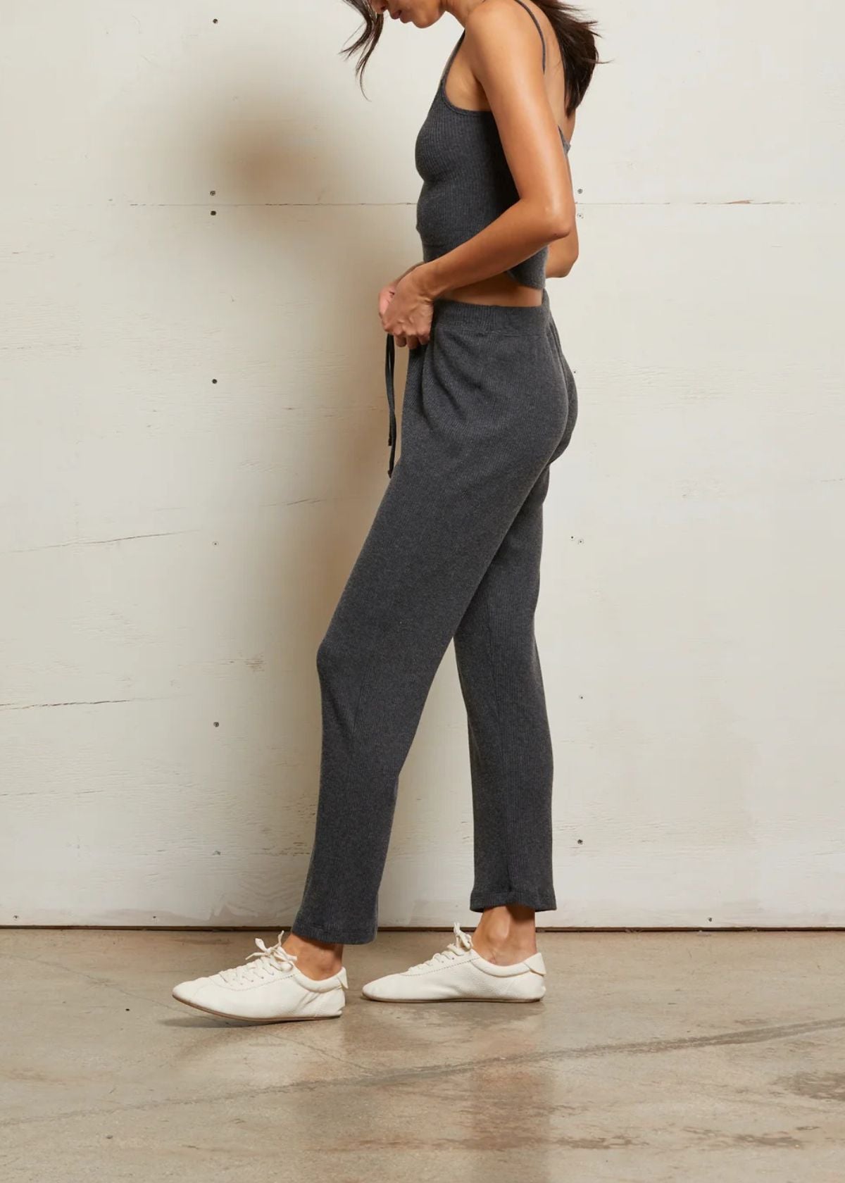 PERFECT WHITE TEE Remi Ribbed Drawstring Pant - Charcoal