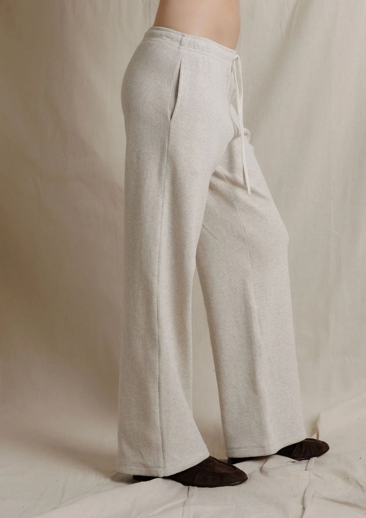 PERFECT WHITE TEE Zadie Waffle Knit Pull On Pant with Pockets - Oatmeal
