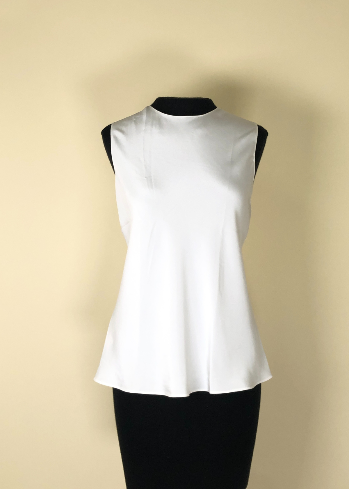 PETER COHEN Gearbox Tank Top - White