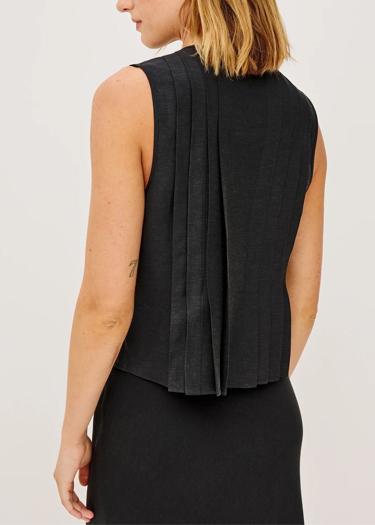 RAILS Aja Top - Black Linen