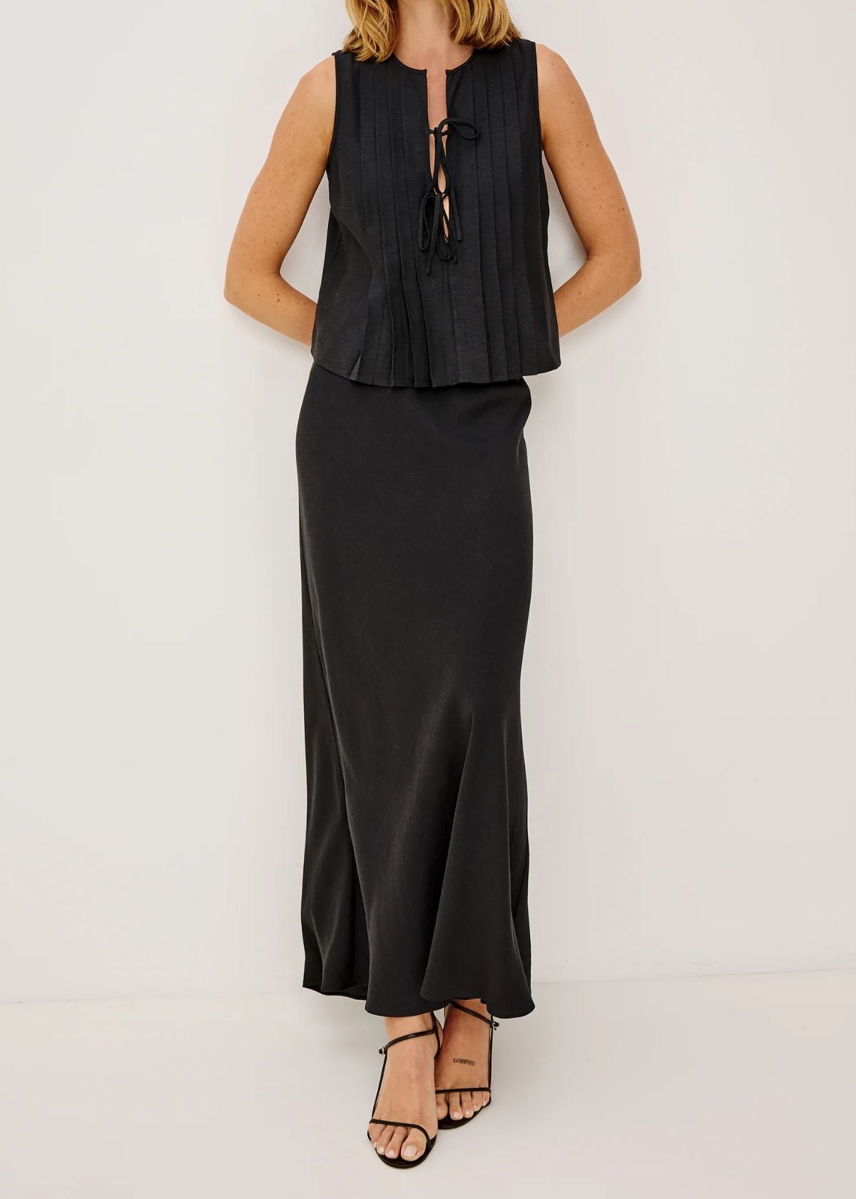 RAILS Aja Top - Black Linen