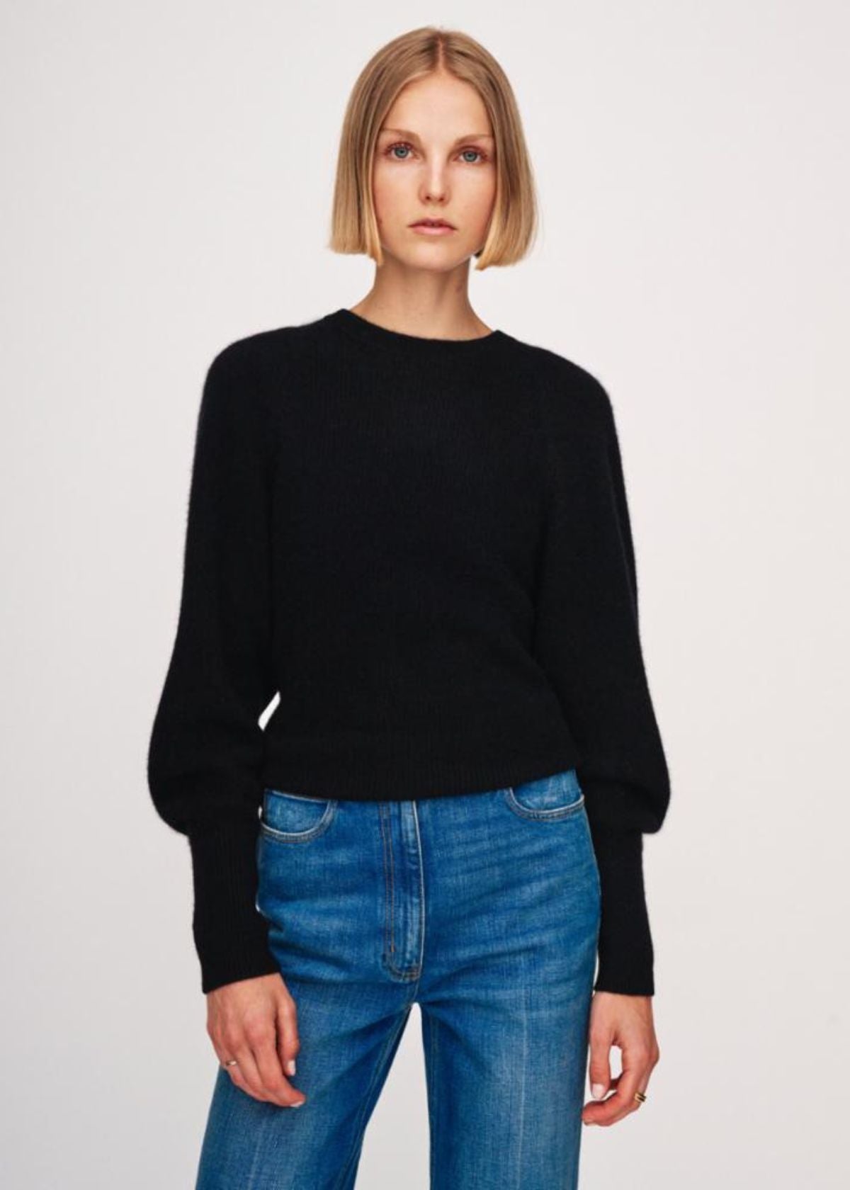 WHITE + WARREN Cashmere Balloon Sleeve Sweater - Black – Carriage House
