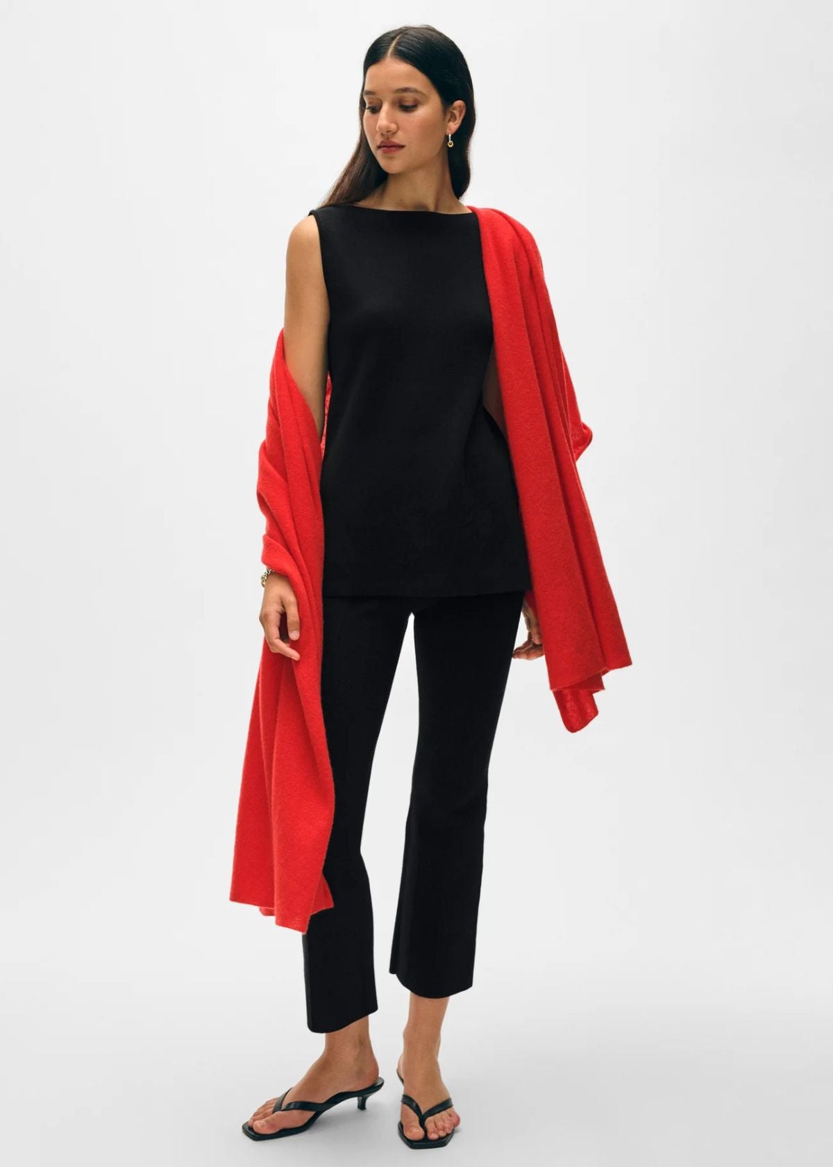 WHITE + WARREN Cashmere Travel Wrap - French Red