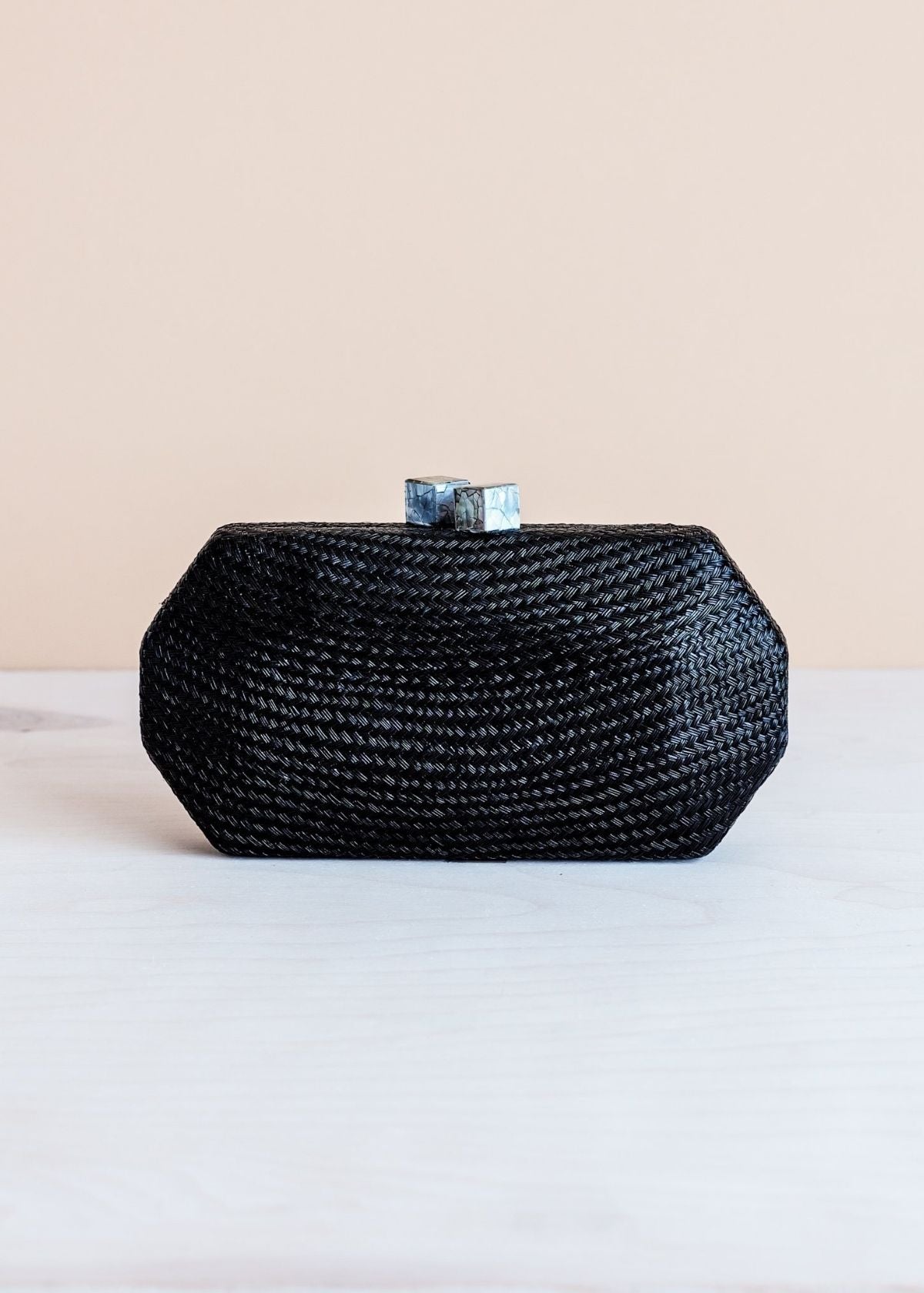 LIKHÂ Sarsuela Classic Handwoven Clutch