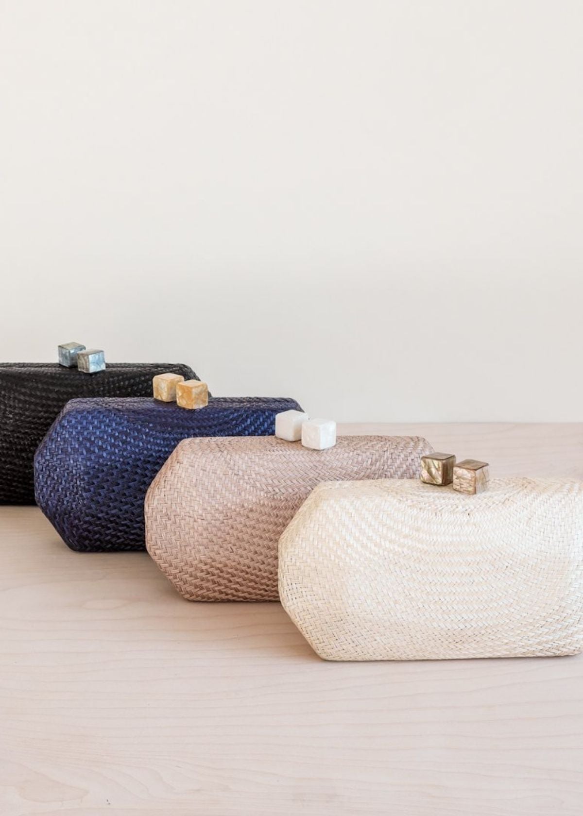 LIKHÂ Sarsuela Classic Handwoven Clutch