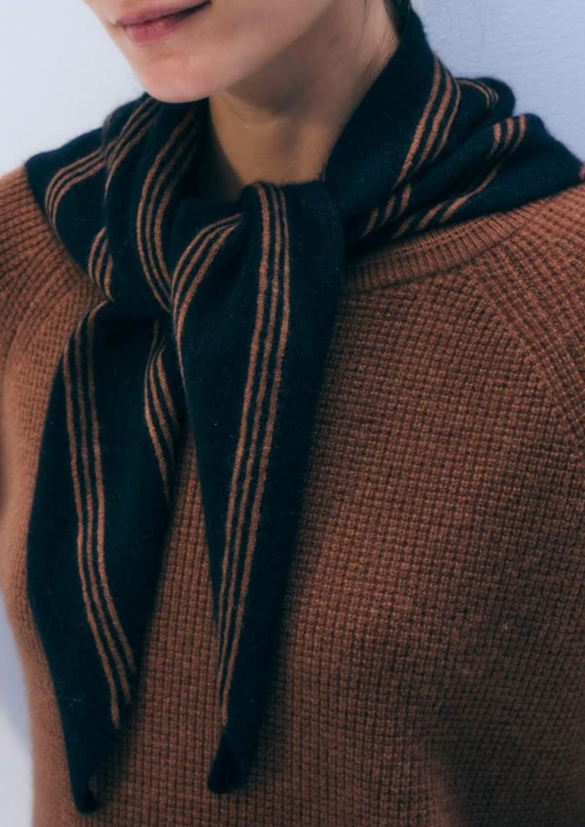 WHITE + WARREN Cashmere Striped Neckerchief - Black/Cedarwood