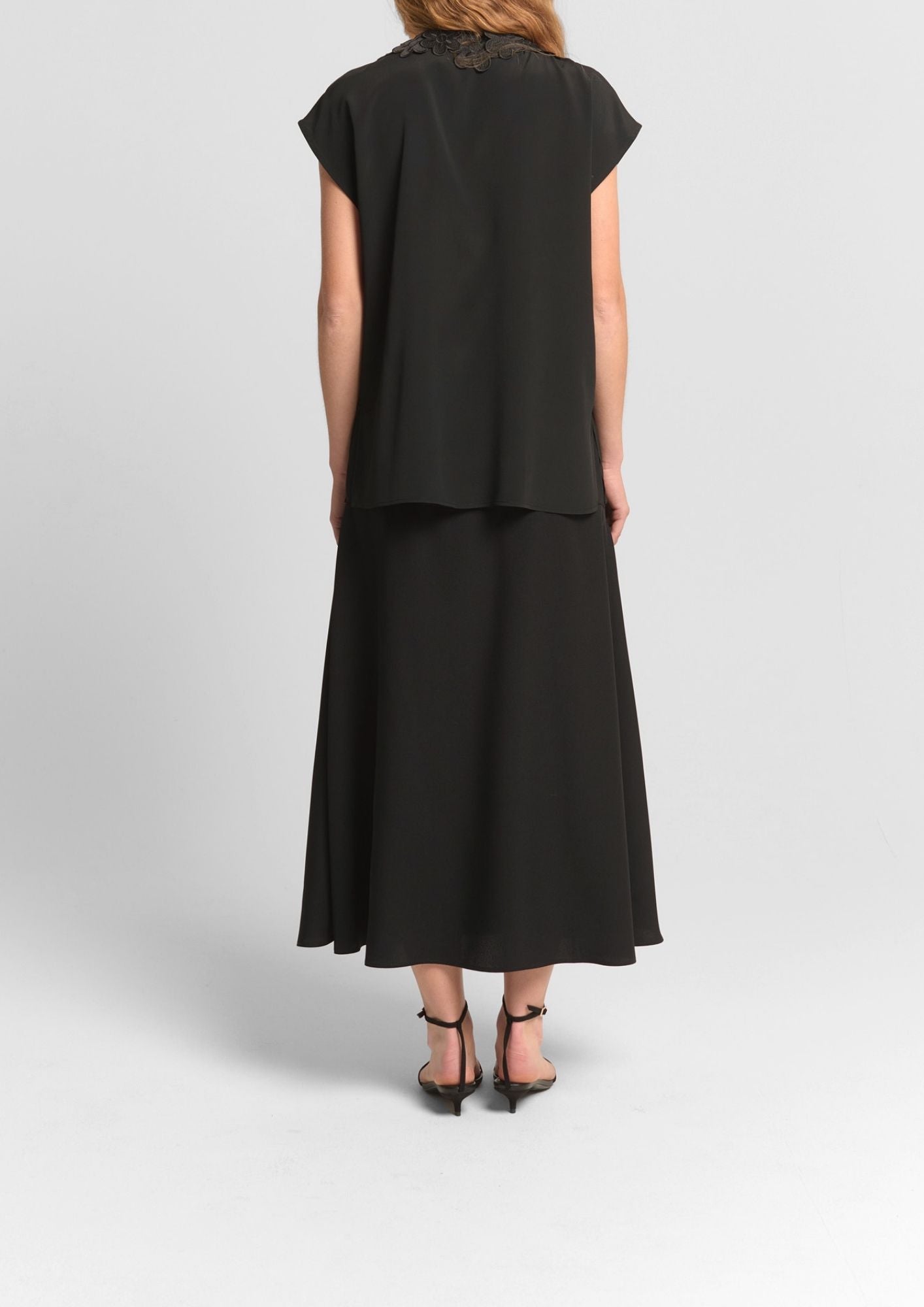 BEATRICE B. Flower Applique Top - Black