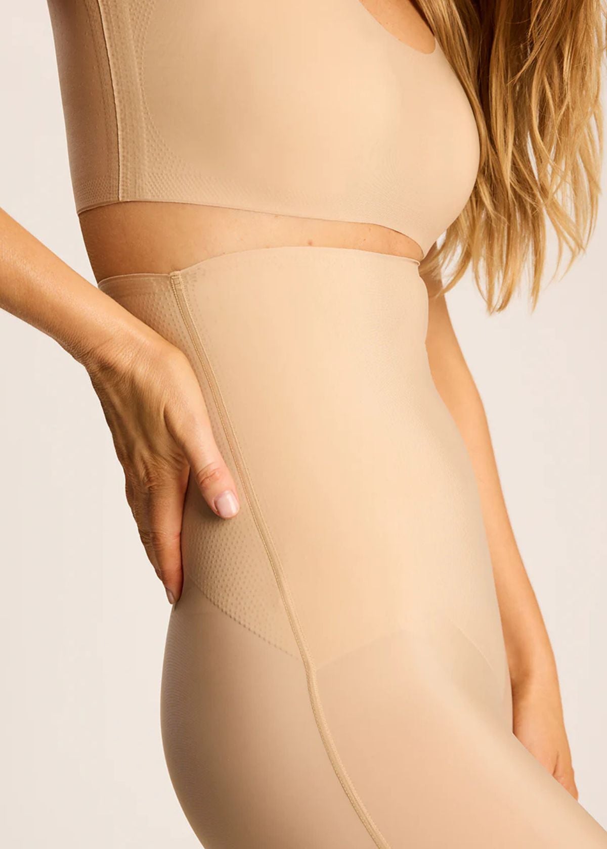 COMMANDO Zone Smoothing High Waist Short - True Nude
