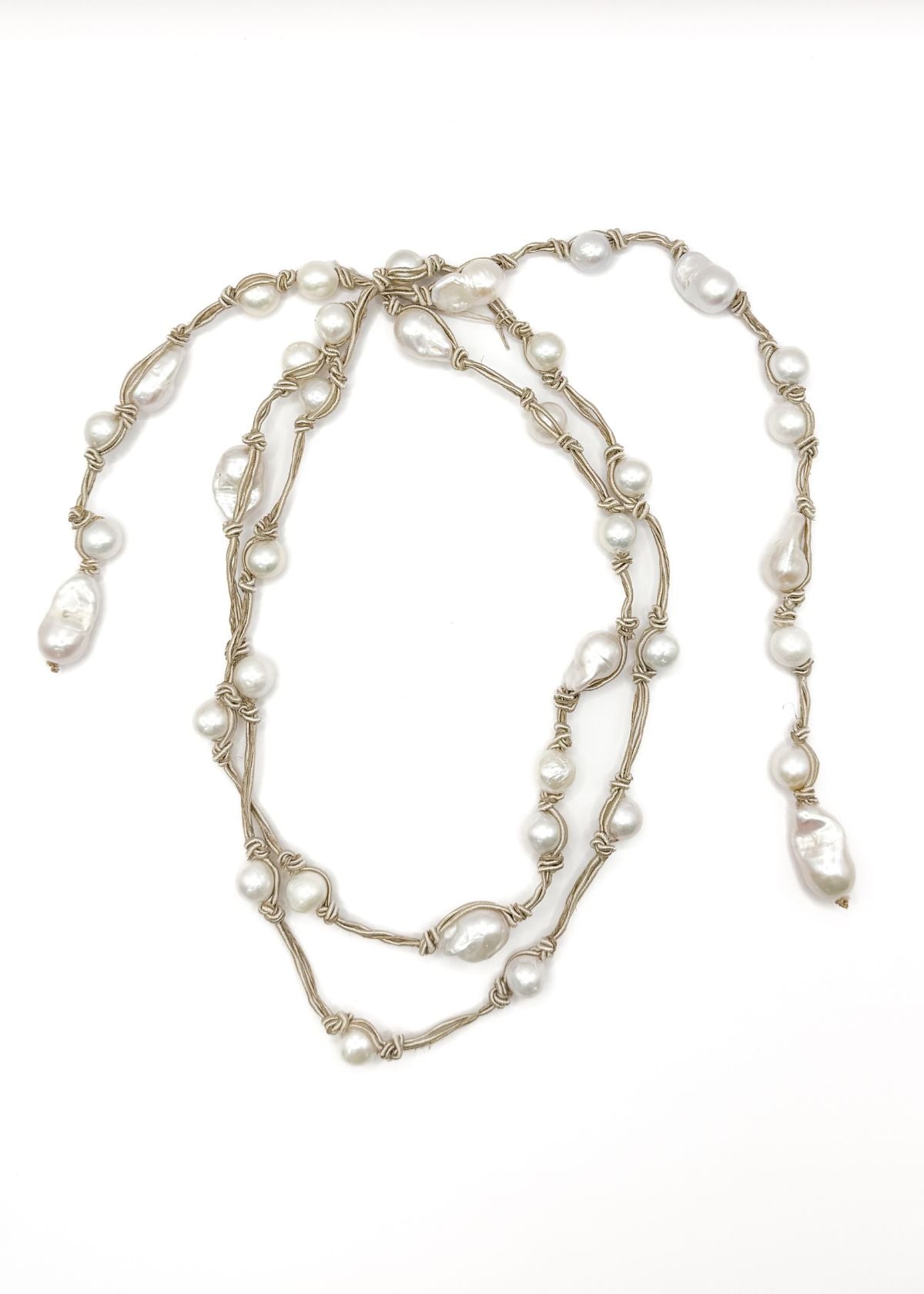 MELA Super Long Baroque Pearl Lariat