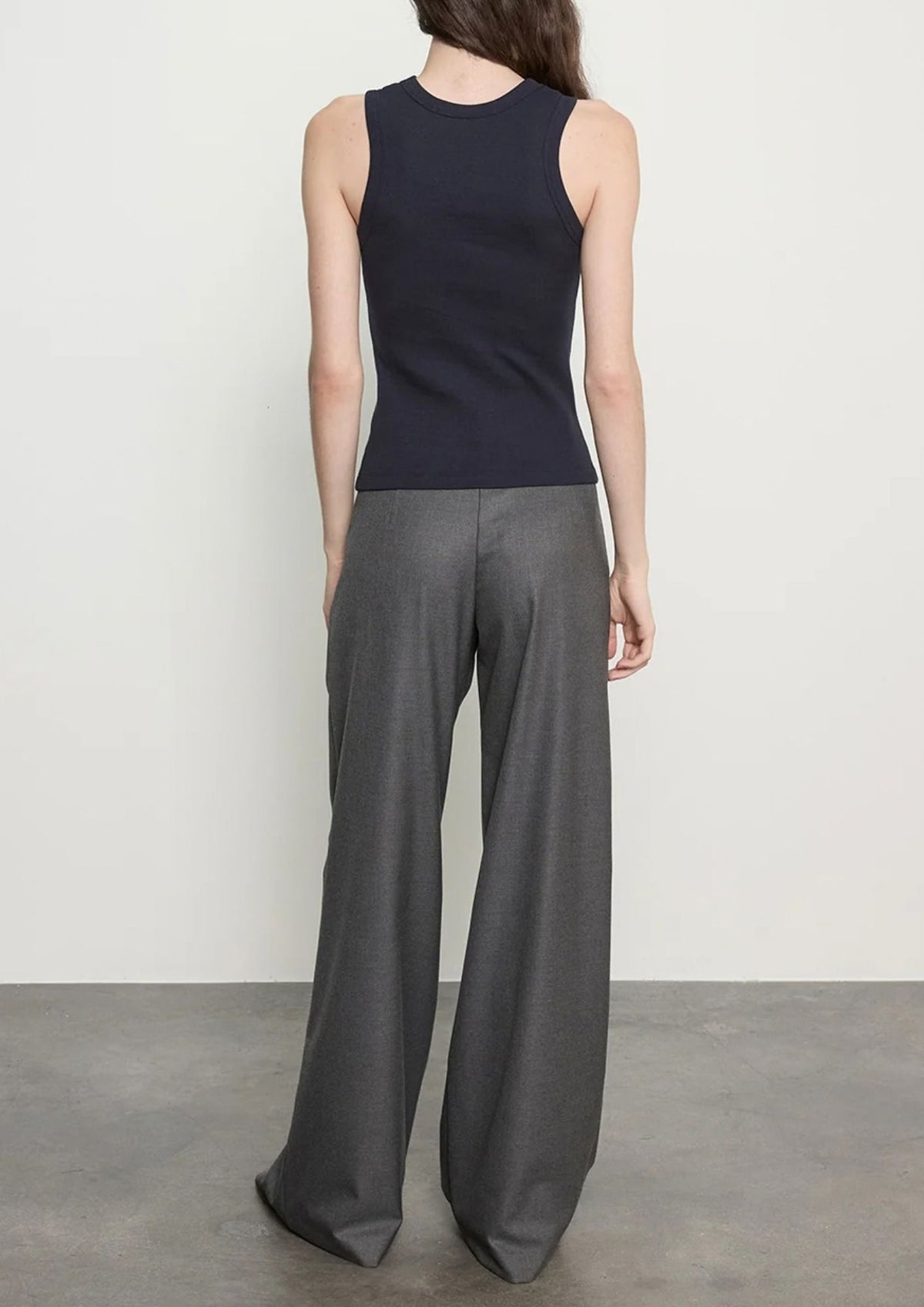 ENZA COSTA Low Rise Pleated Pant - Dark Charcoal