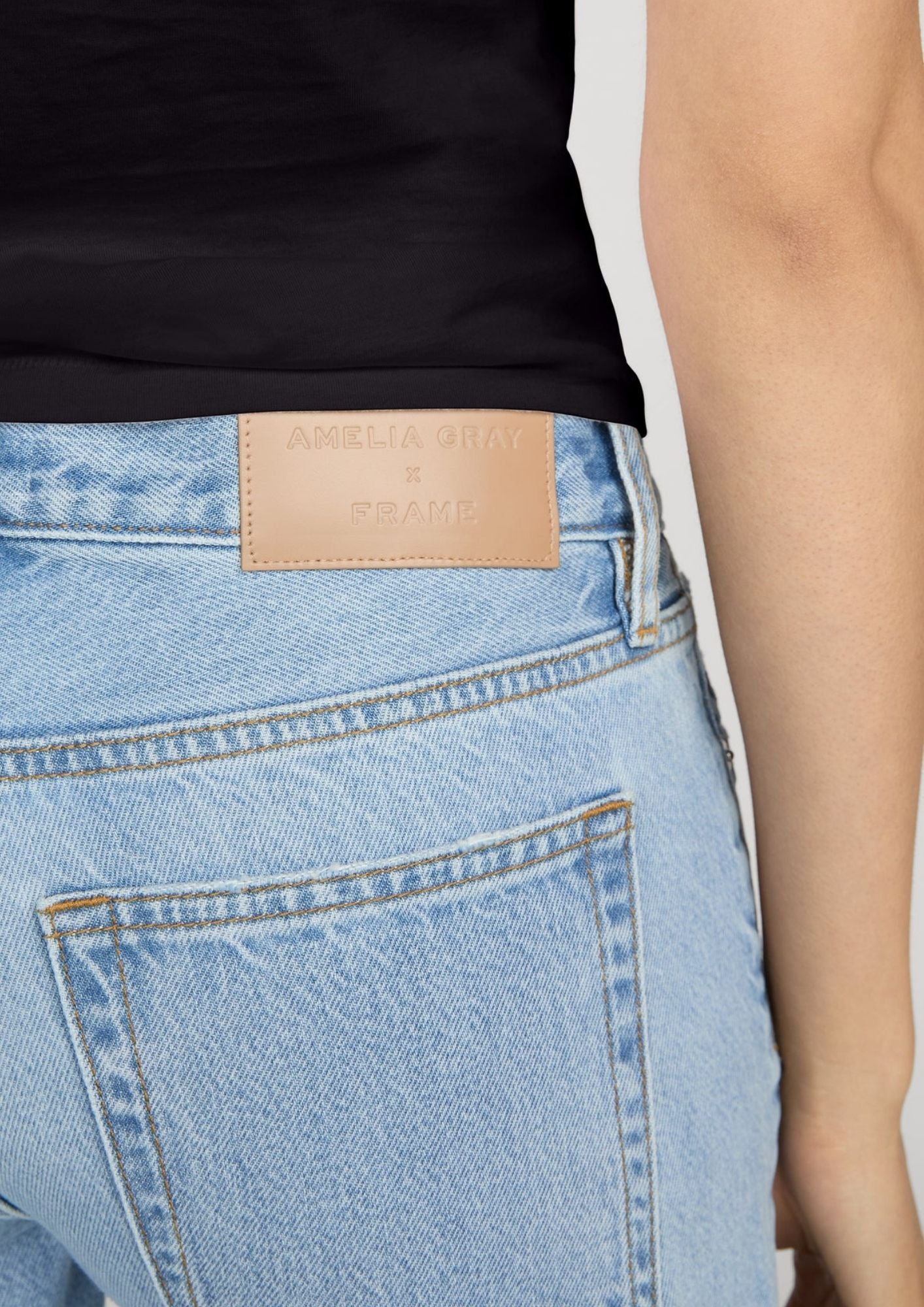 FRAME The Gray Jean - Dodger Offset Hem