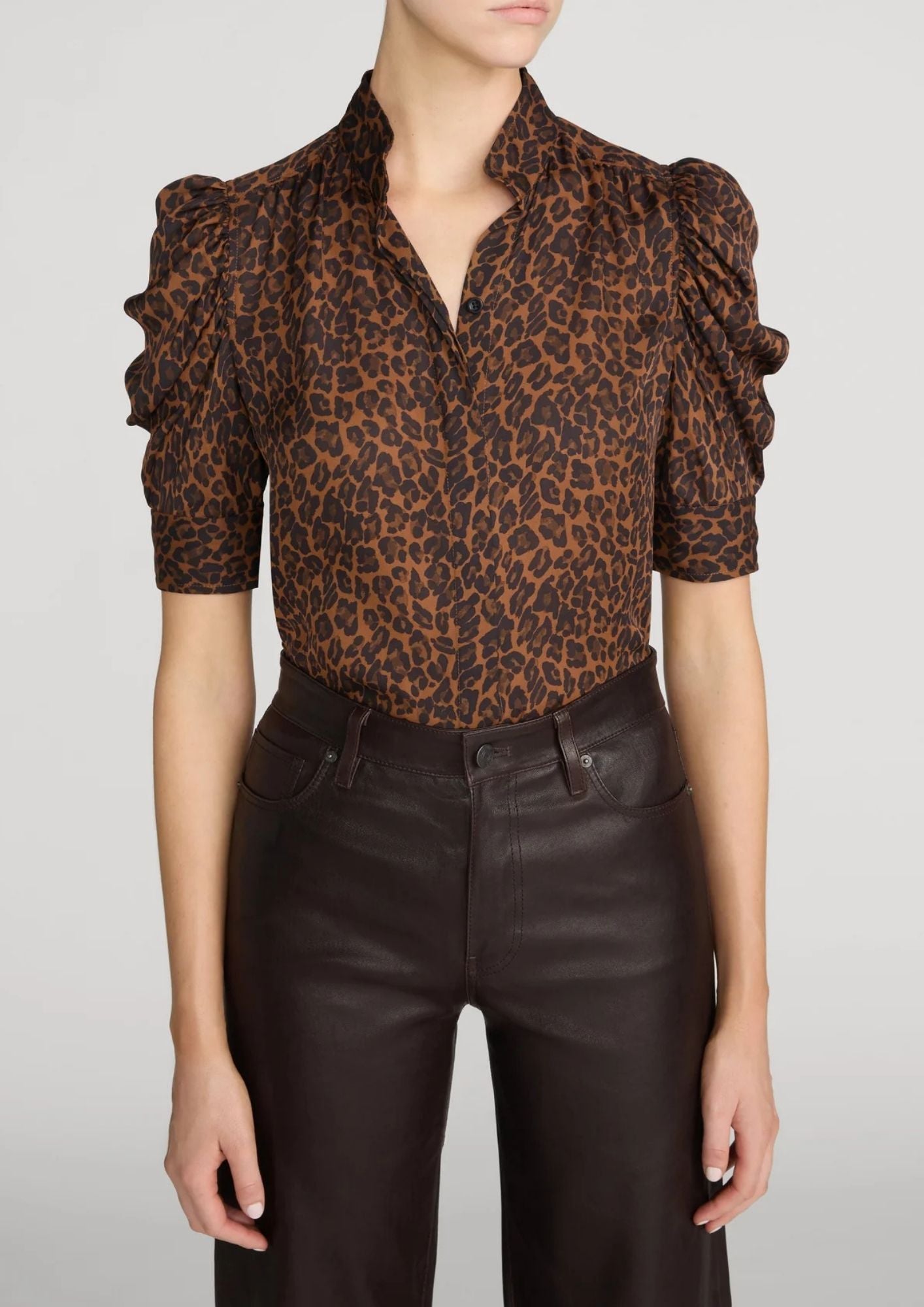 FRAME The Gillian Top - Light Leopard Multi