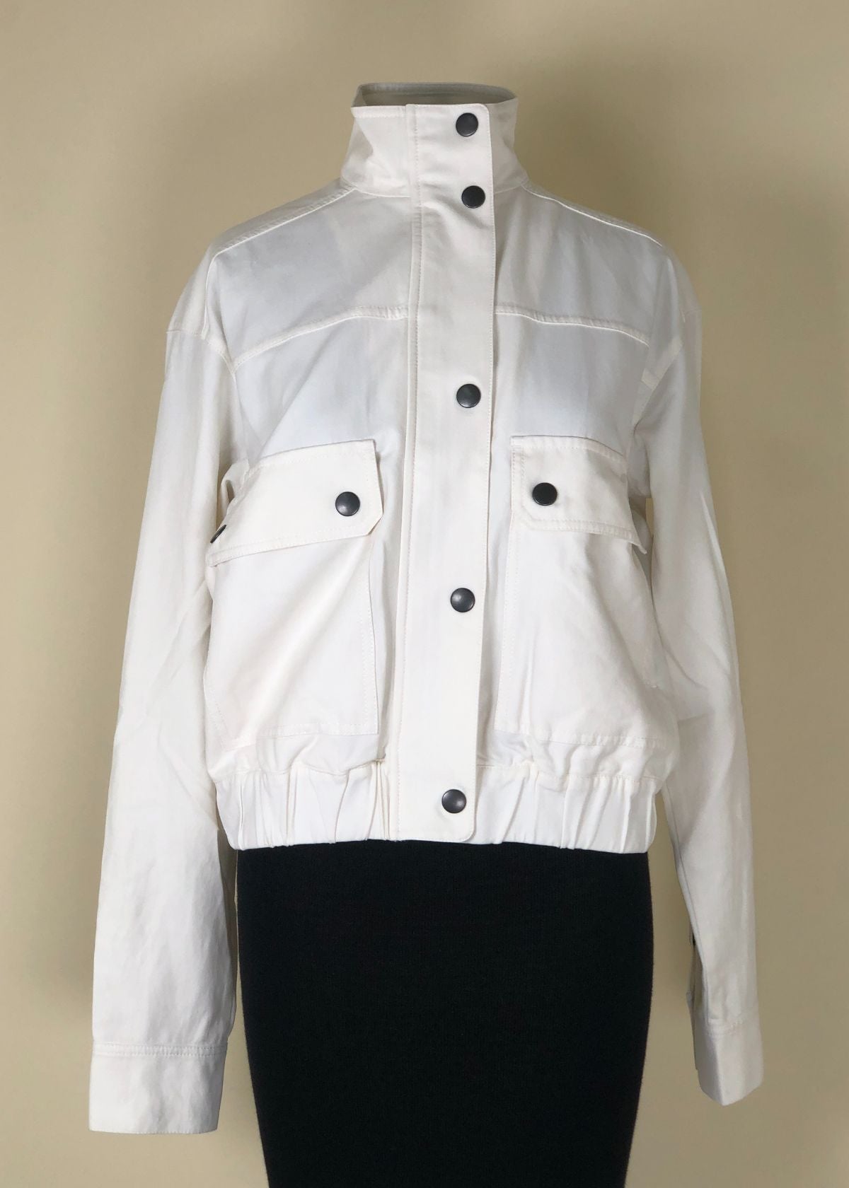 GO SILK "Go Field" Crop Jacket - White