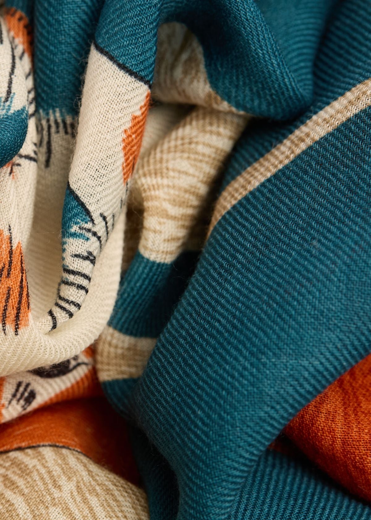 INOUI EDITIONS Toutou 100 Rectangle Scarf - Duck Blue