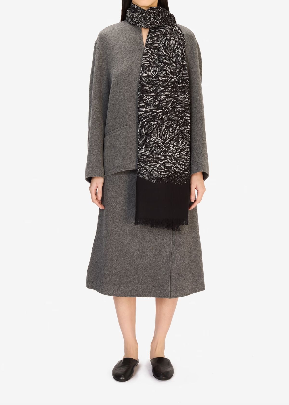 INOUI EDITIONS Walter 100 Rectangle Scarf - Black