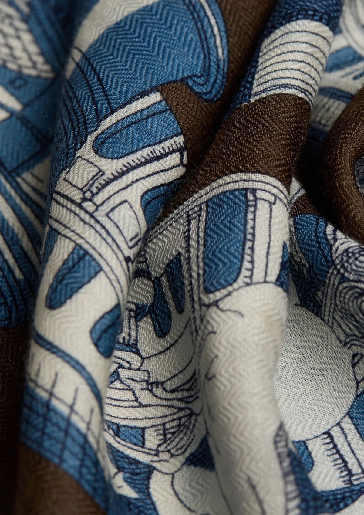 INOUI EDITIONS Roma 55 Scarf - Khaki