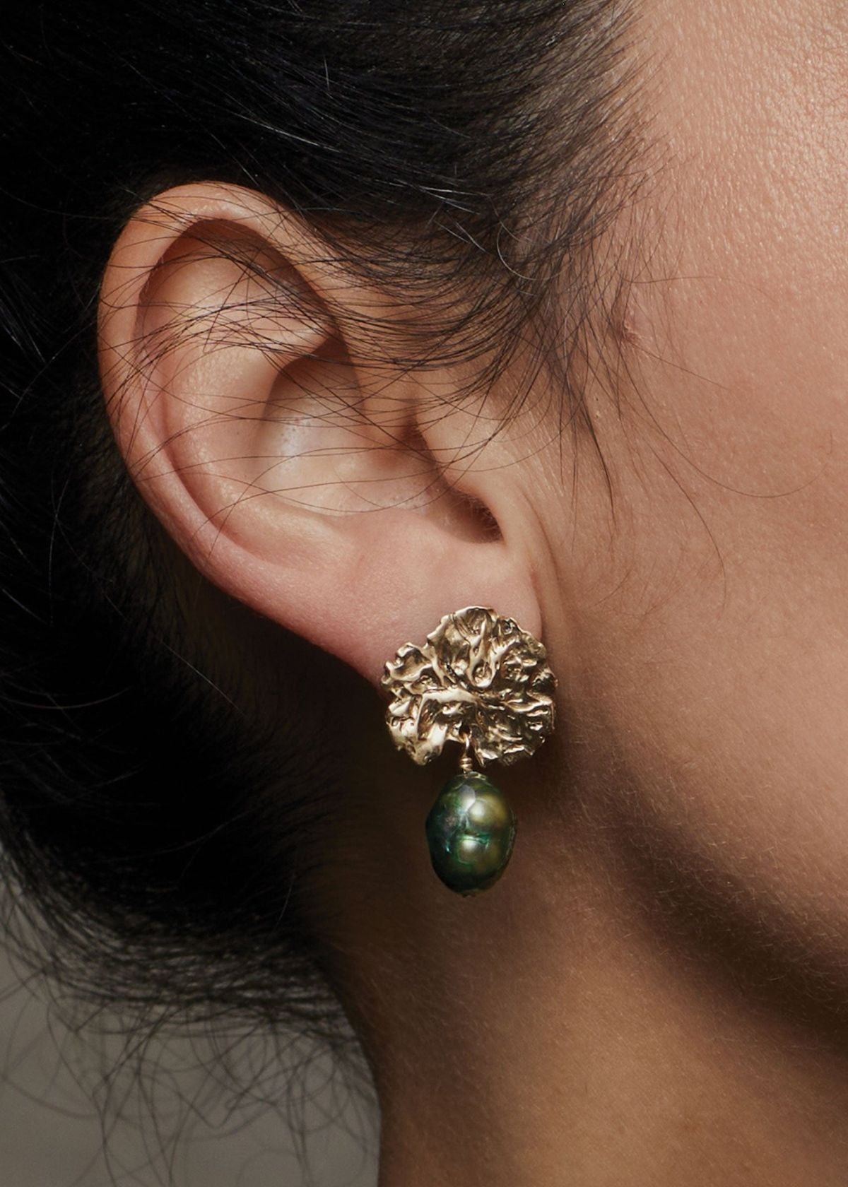 JULIE COHN Kelp Green Pearl Bronze Earring