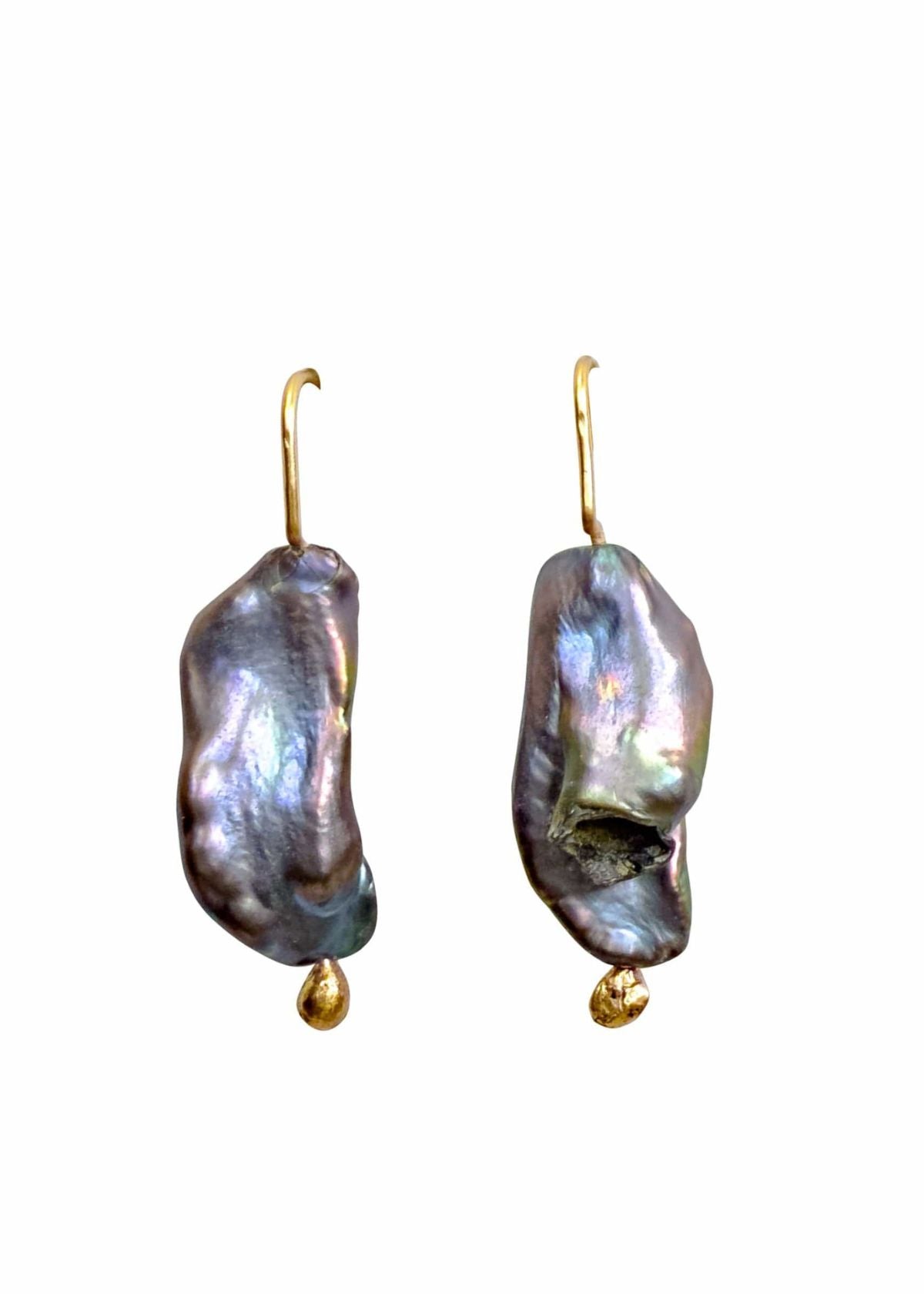 JULIE COHN Mila Lavender Pearl Earring