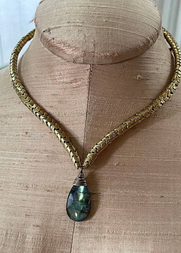 KRISTI HYDE Brass Collar Necklace with Labradorite Pendant