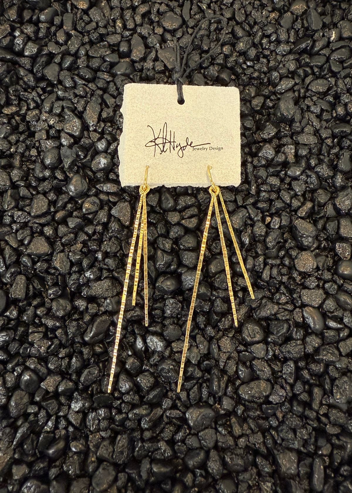 KRISTI HYDE Hammered Brass Dangle Earring