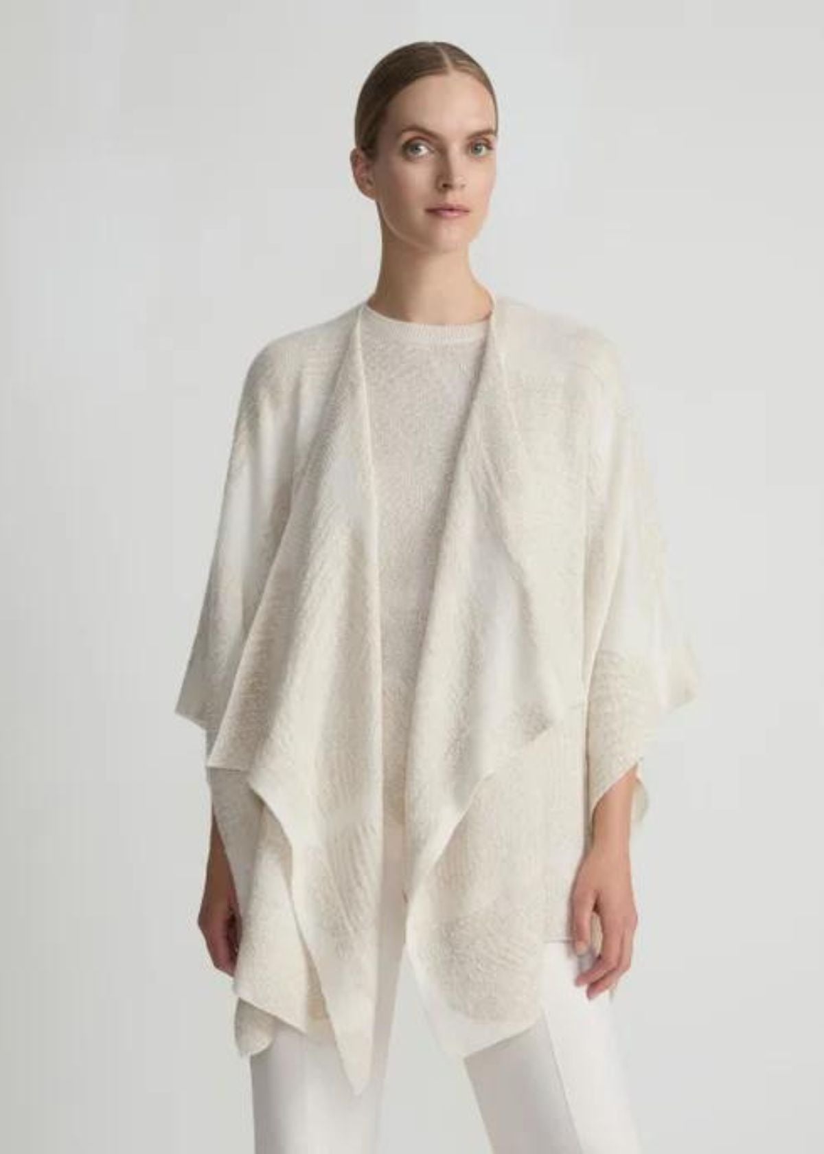 LAFAYETTE 148 Cashmere Wood Grain Intarsia Wrap - Cloud Metallic