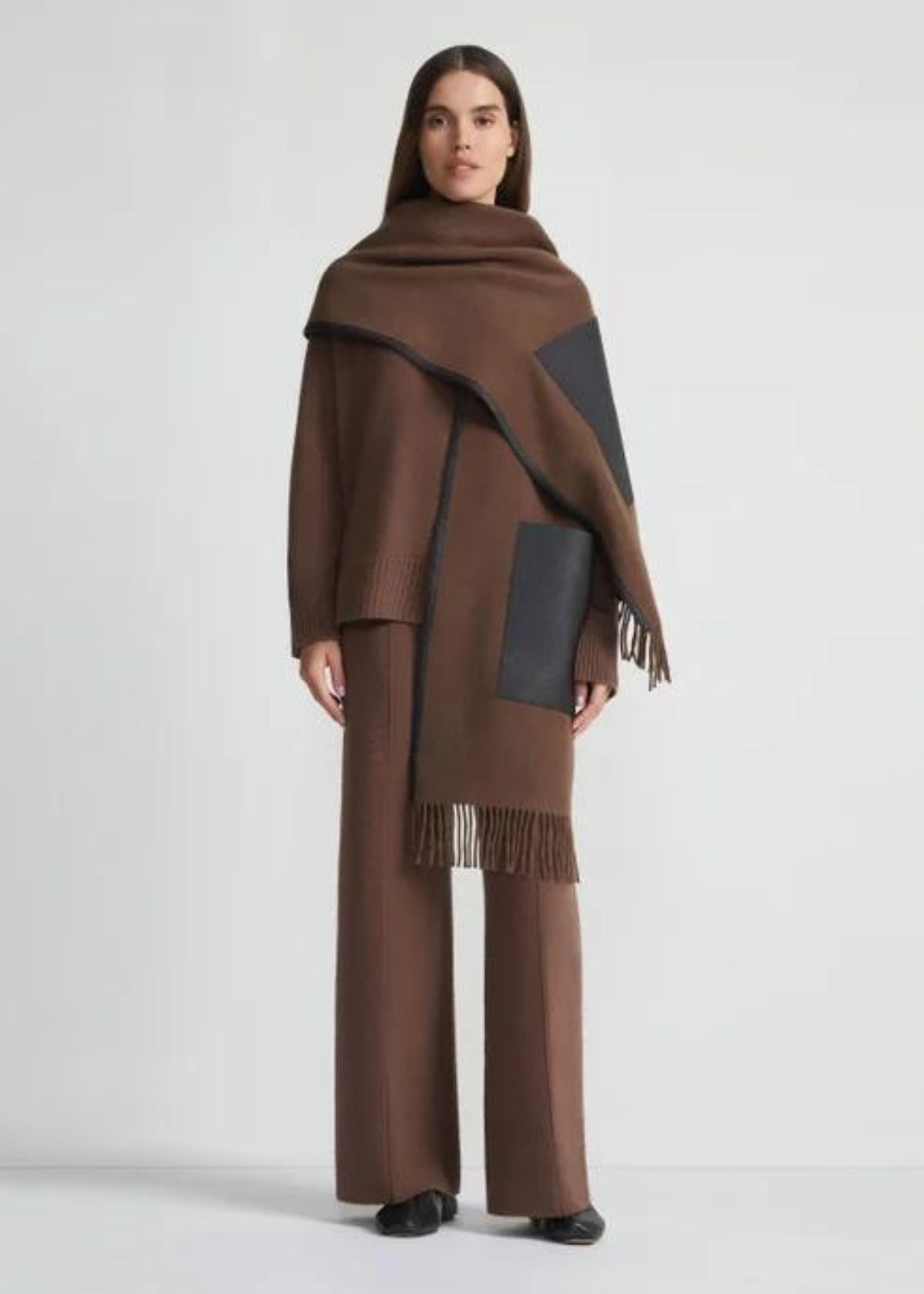 LAFAYETTE 148 Cashmere & Leather Pocket Shawl - Wood