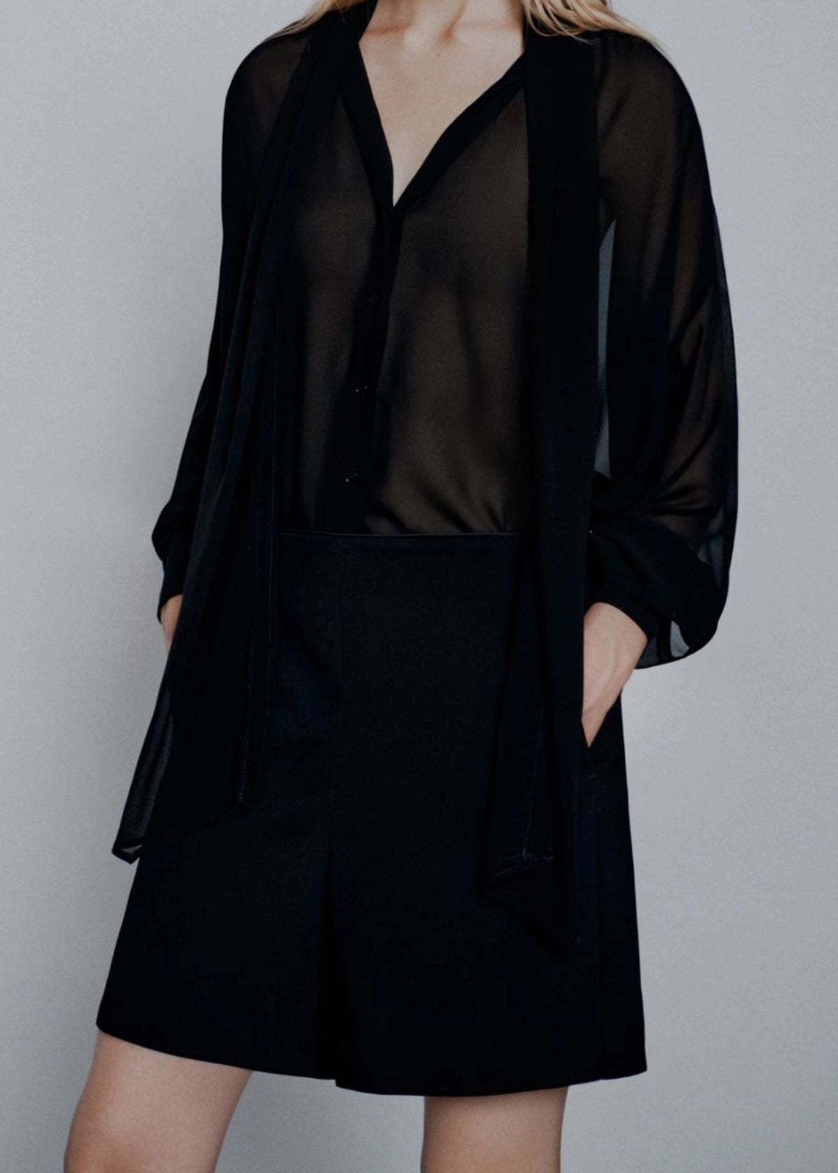 Marella Envers Satin Short - Black