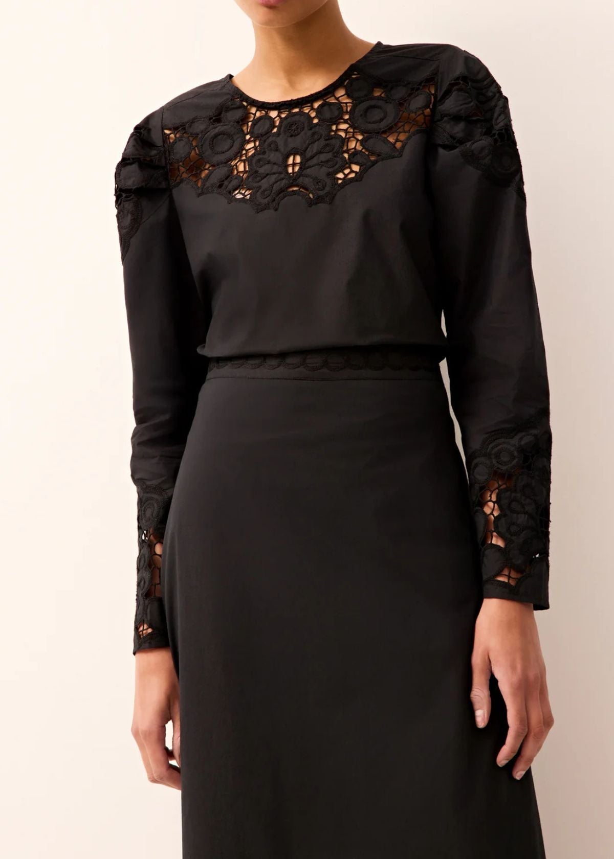 MARIE OLIVER Dori Top - Black