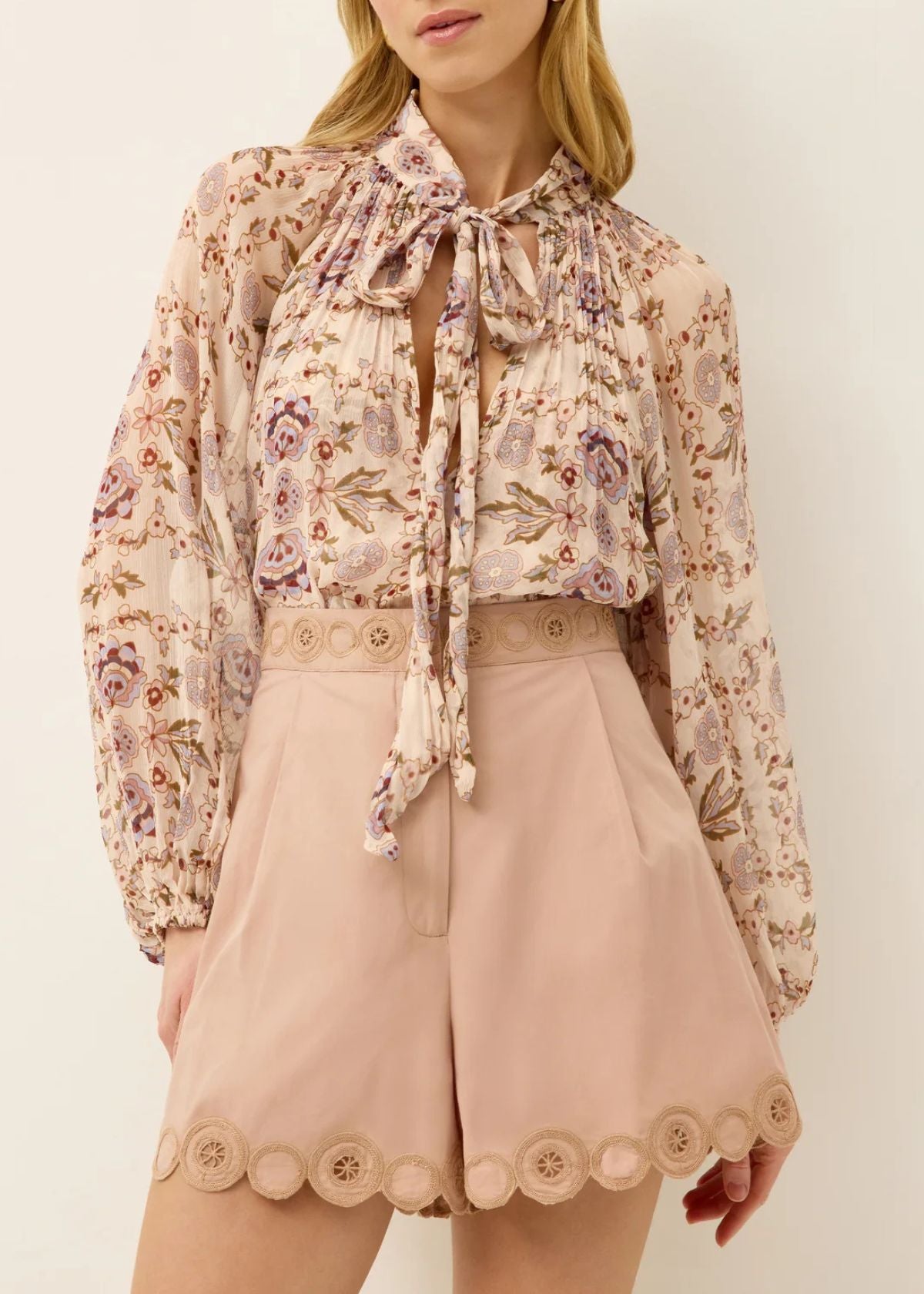 MARIE OLIVER Betty Short - Stone