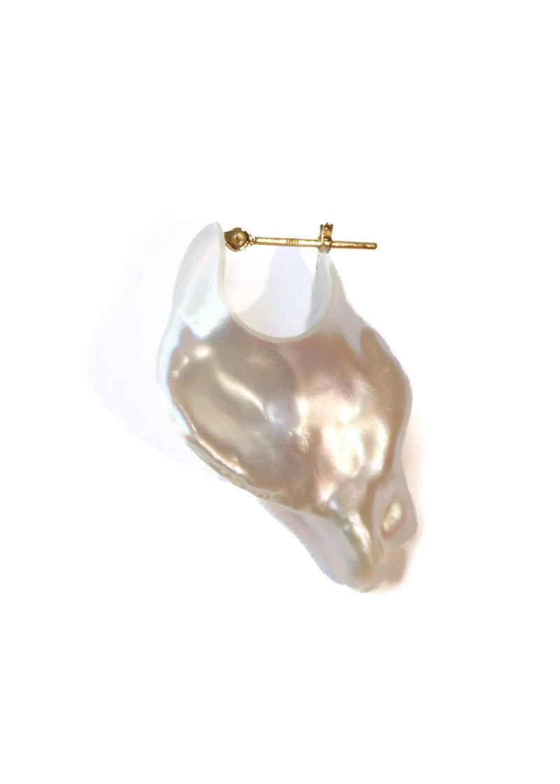 MONAKA Rock Slit Pierced Earring - White Freshwater Baroque Pearl