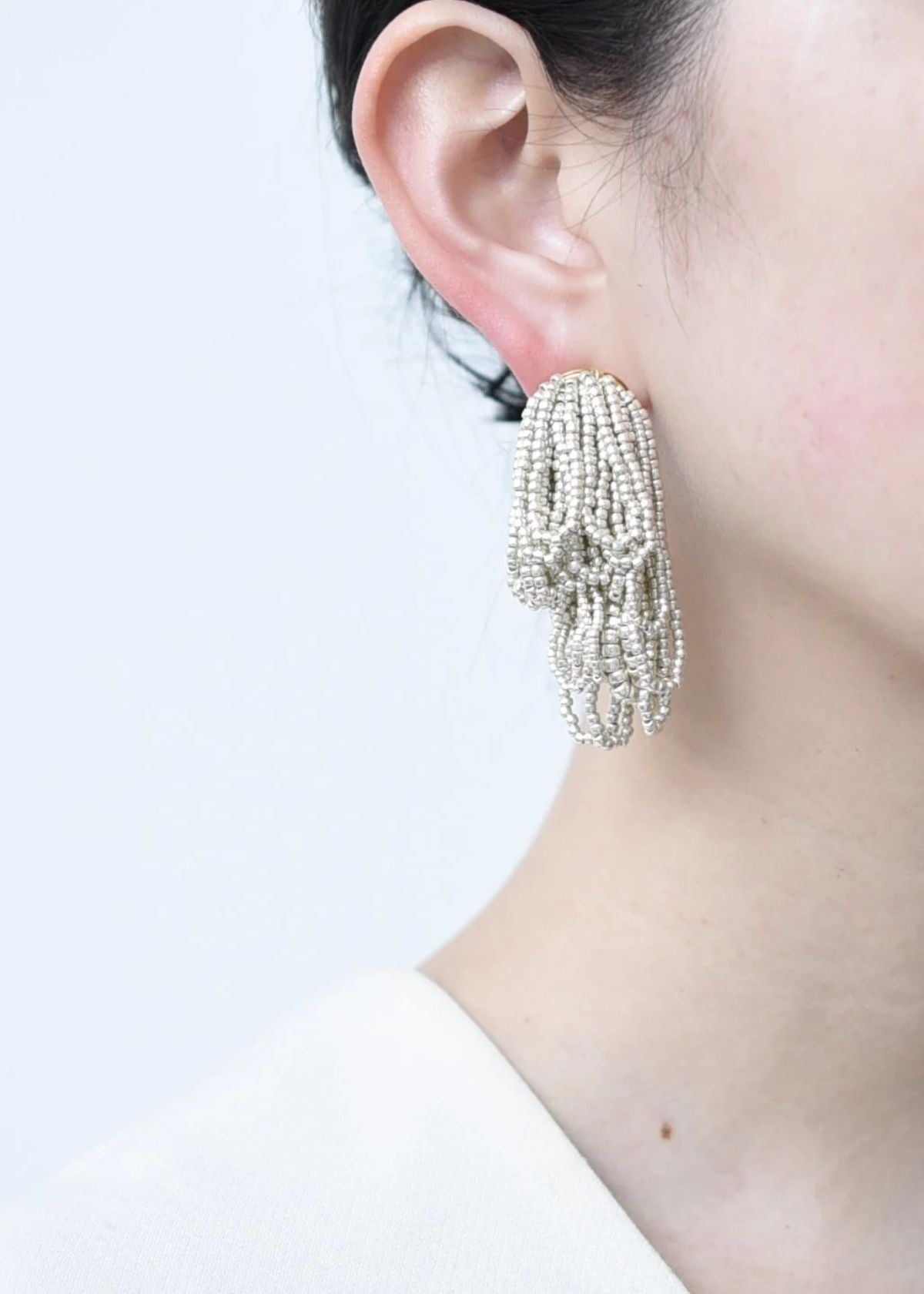 MONSHIRO Dot Volume Fringe Earring