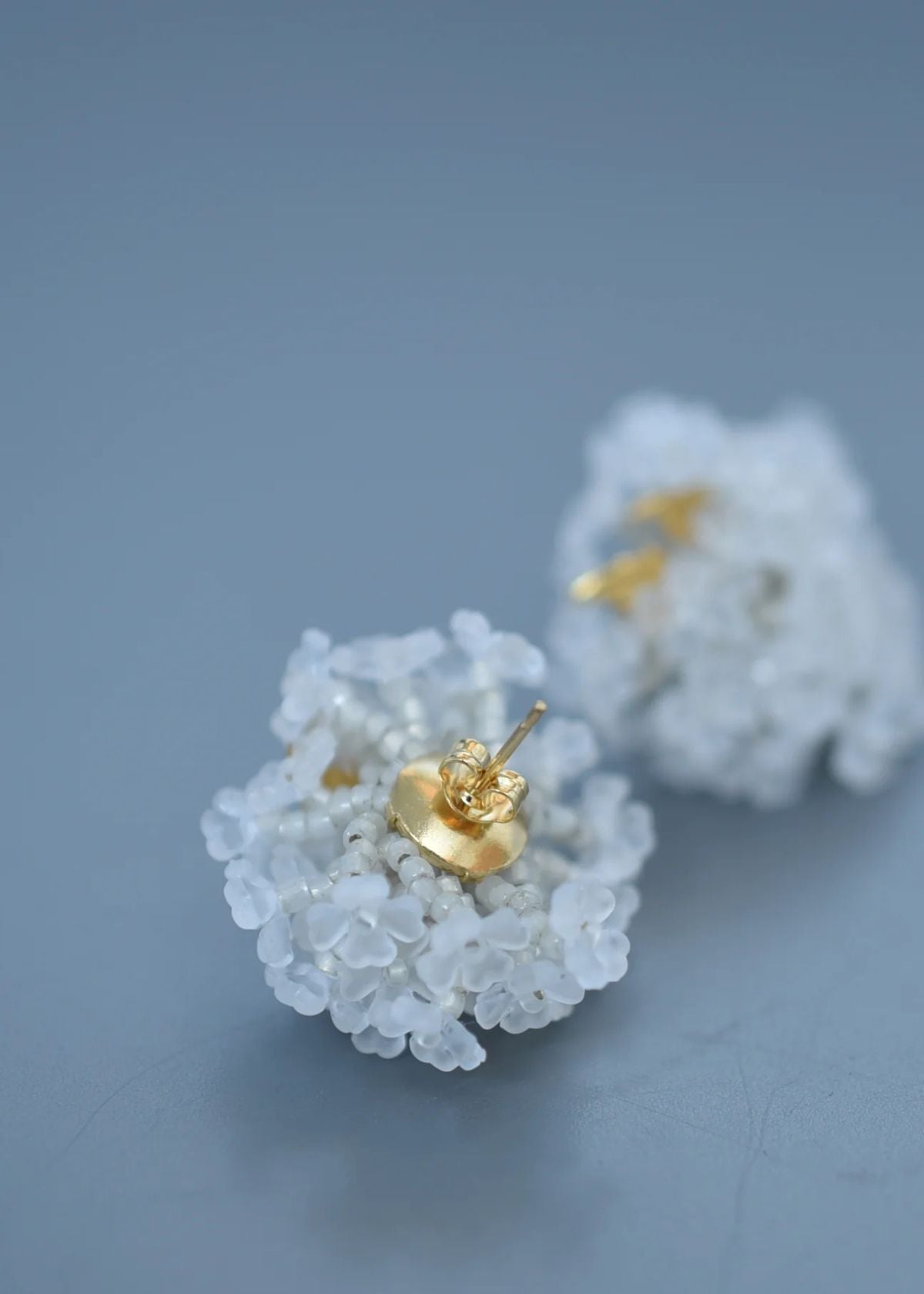 MONSHIRO Ajisai Earring - White